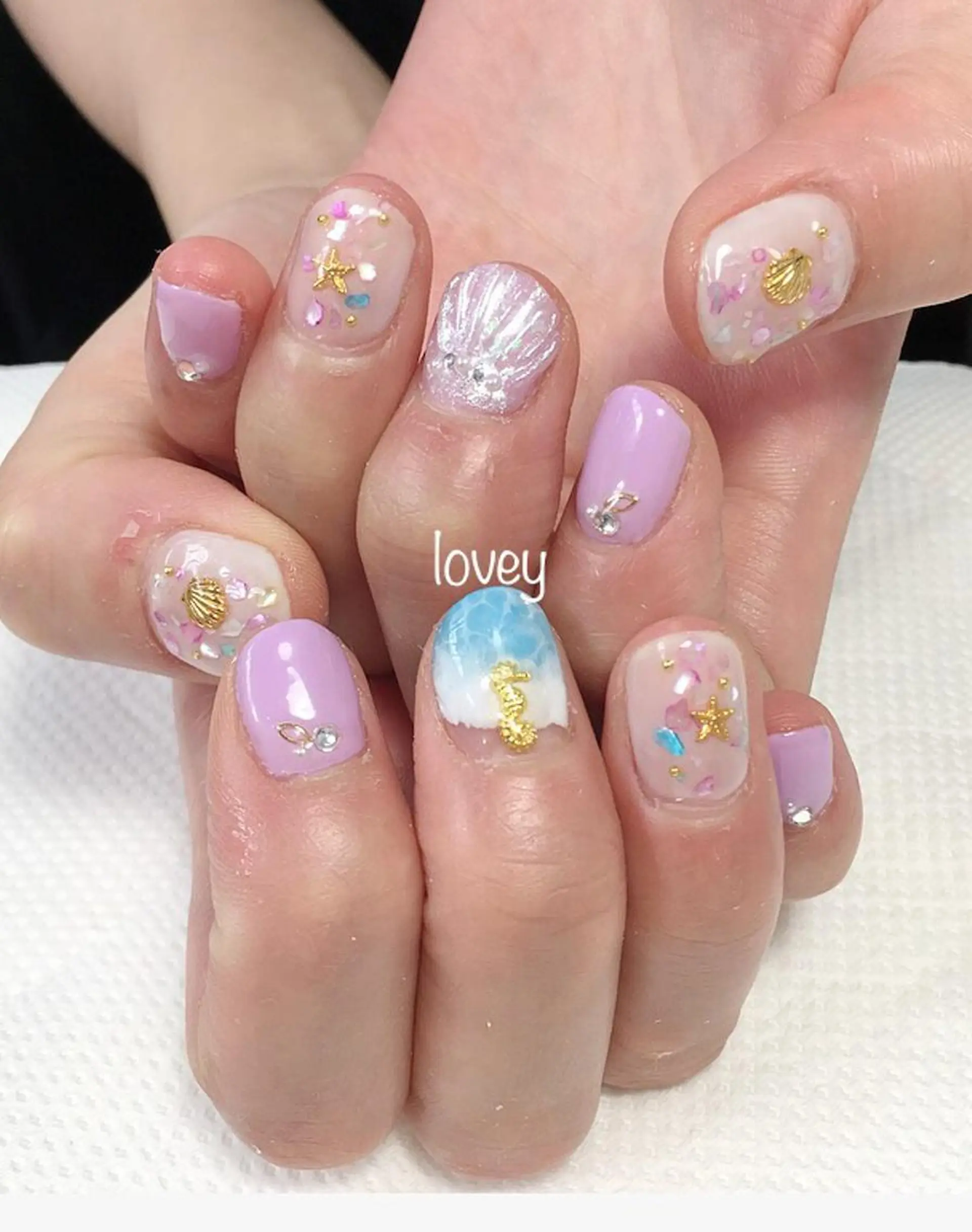 ネイル プライベートサロン loveyのネイルデザイン