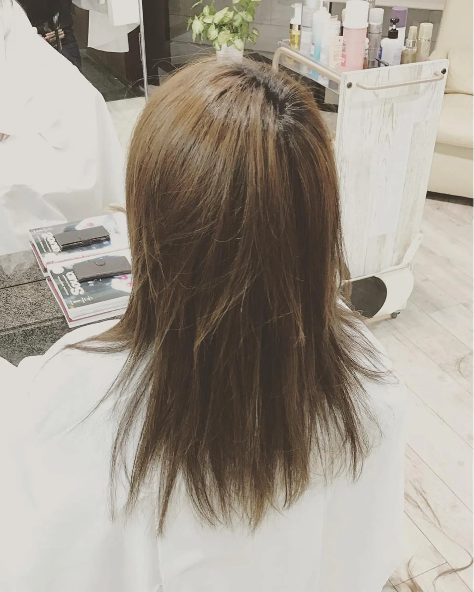 ショート ミディアム セミロング ロング カラー パーマ ヘアアレンジ メンズ キッズ ネイル マツエク・マツパ ドライ カット✂️髪質改善のヘアスタイル