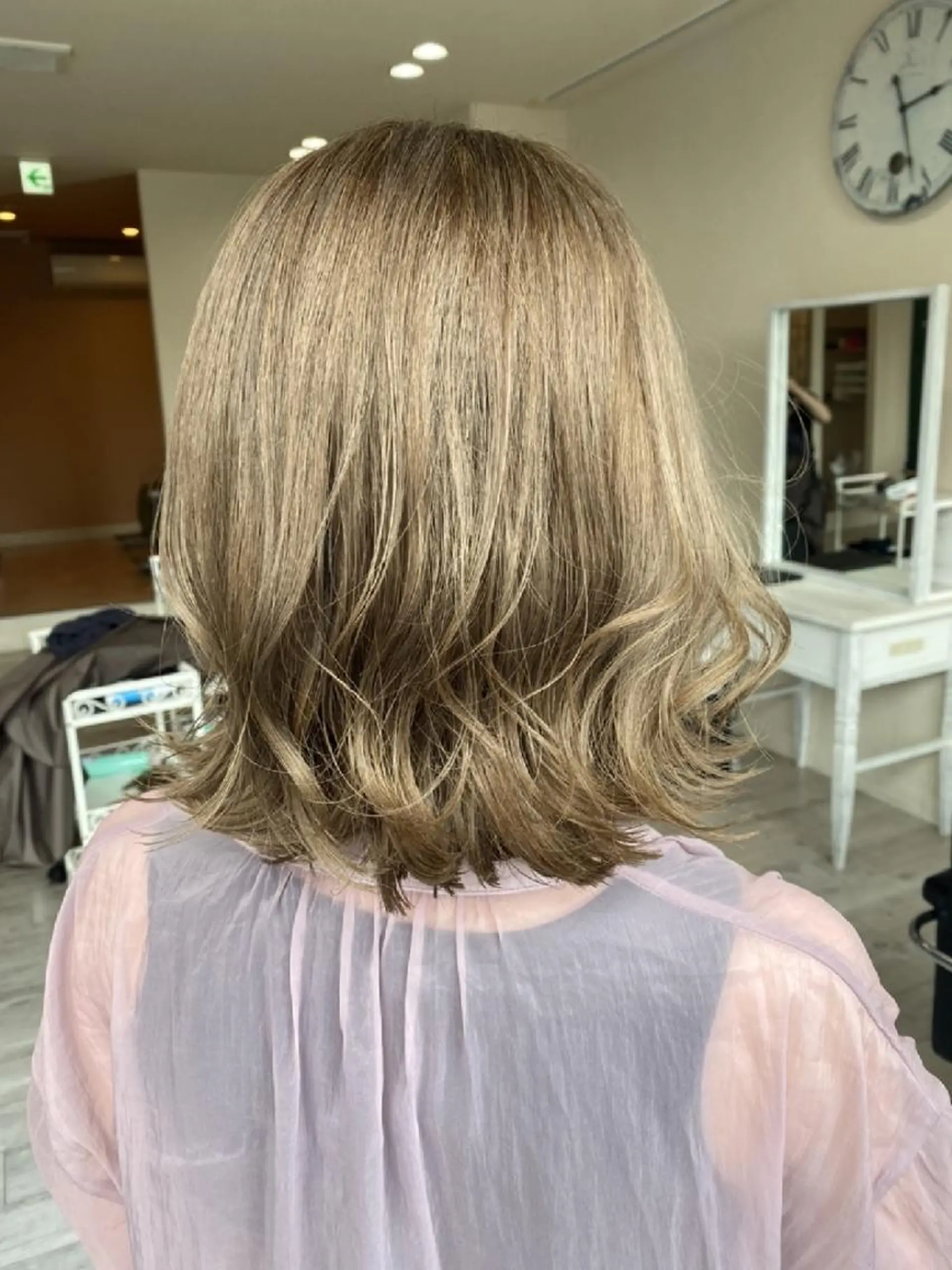 ミディアム カット ヘアカラー APPEL / fujiiのヘアスタイル