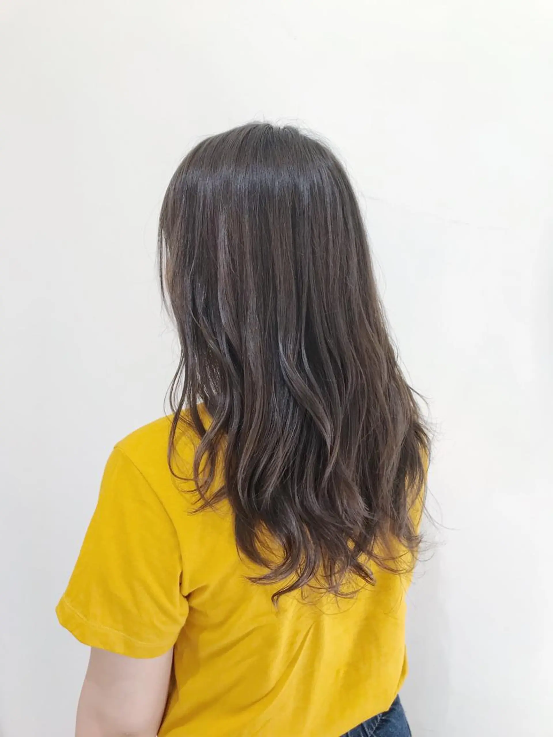 セミロング カラー ベージュカラー フォギーベージュ 大人可愛いHair ❤︎Ayakoのヘアスタイル