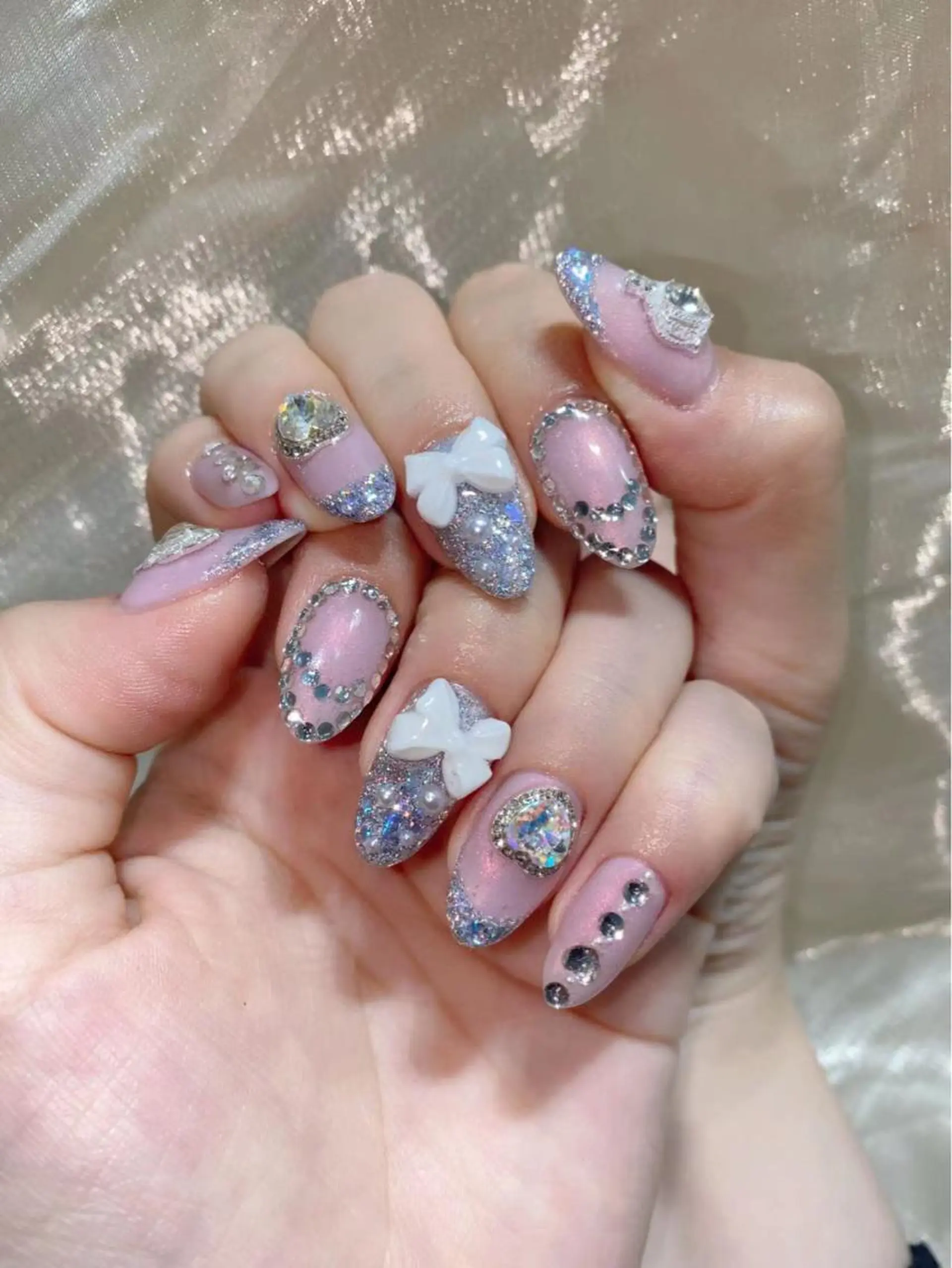 ネイル ハンドネイル Queens ciciのネイルデザイン