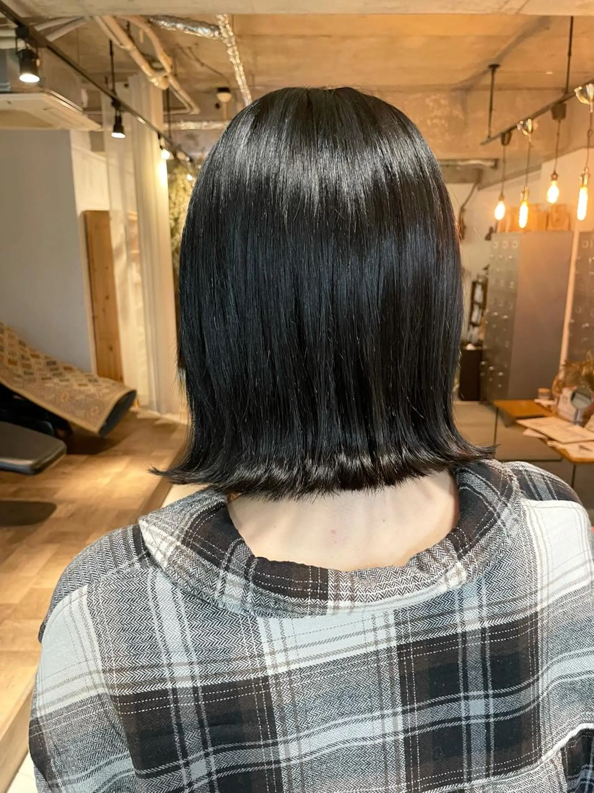 ショート 切りっぱなしボブ ボブ 韓国ヘア/暖色カラー 新美多英のヘアスタイル