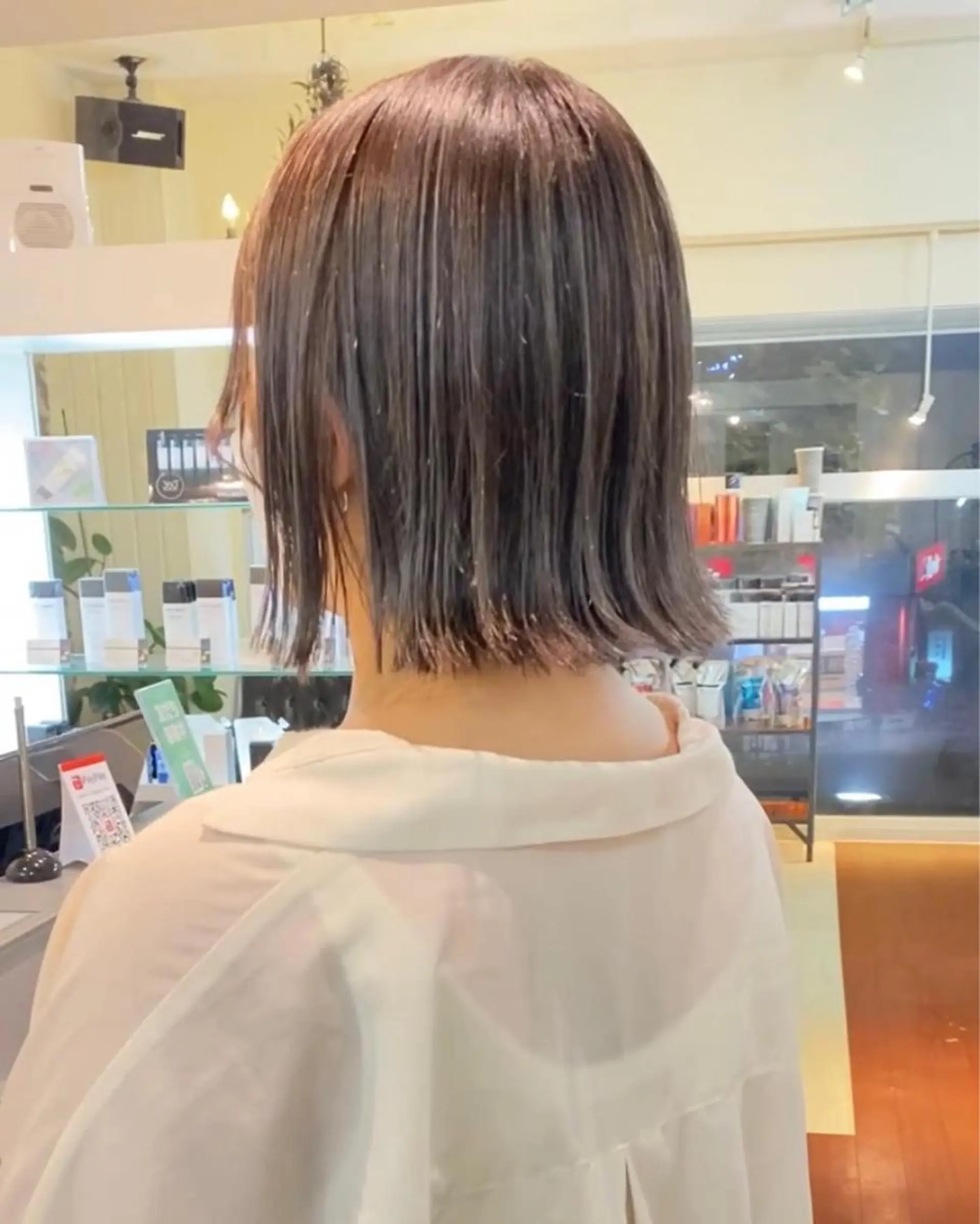 ショート カラー ヨシダ トオルのヘアスタイル