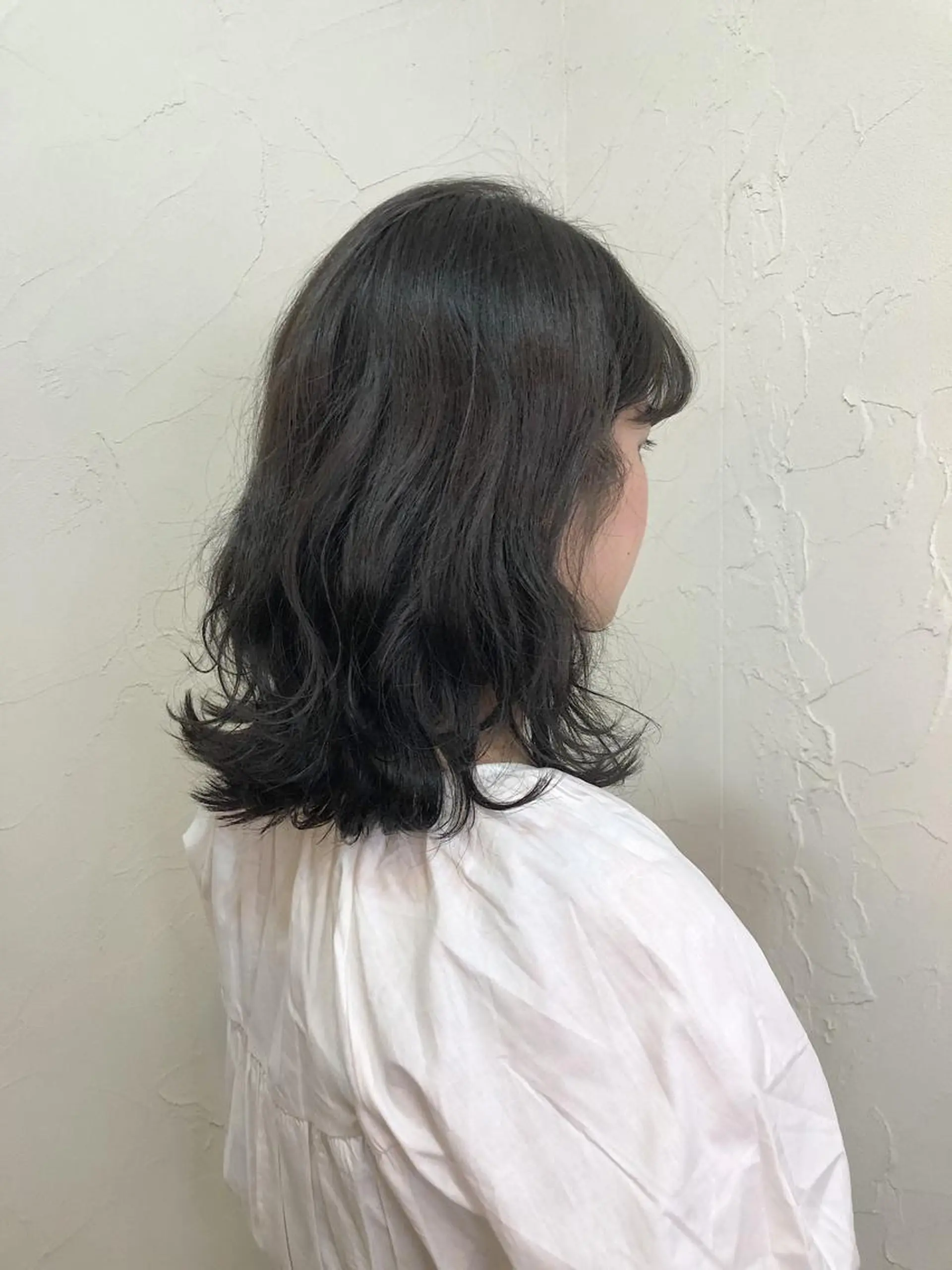 セミロング カラー 久力琴音''透明感 カラー''アレンジのヘアスタイル