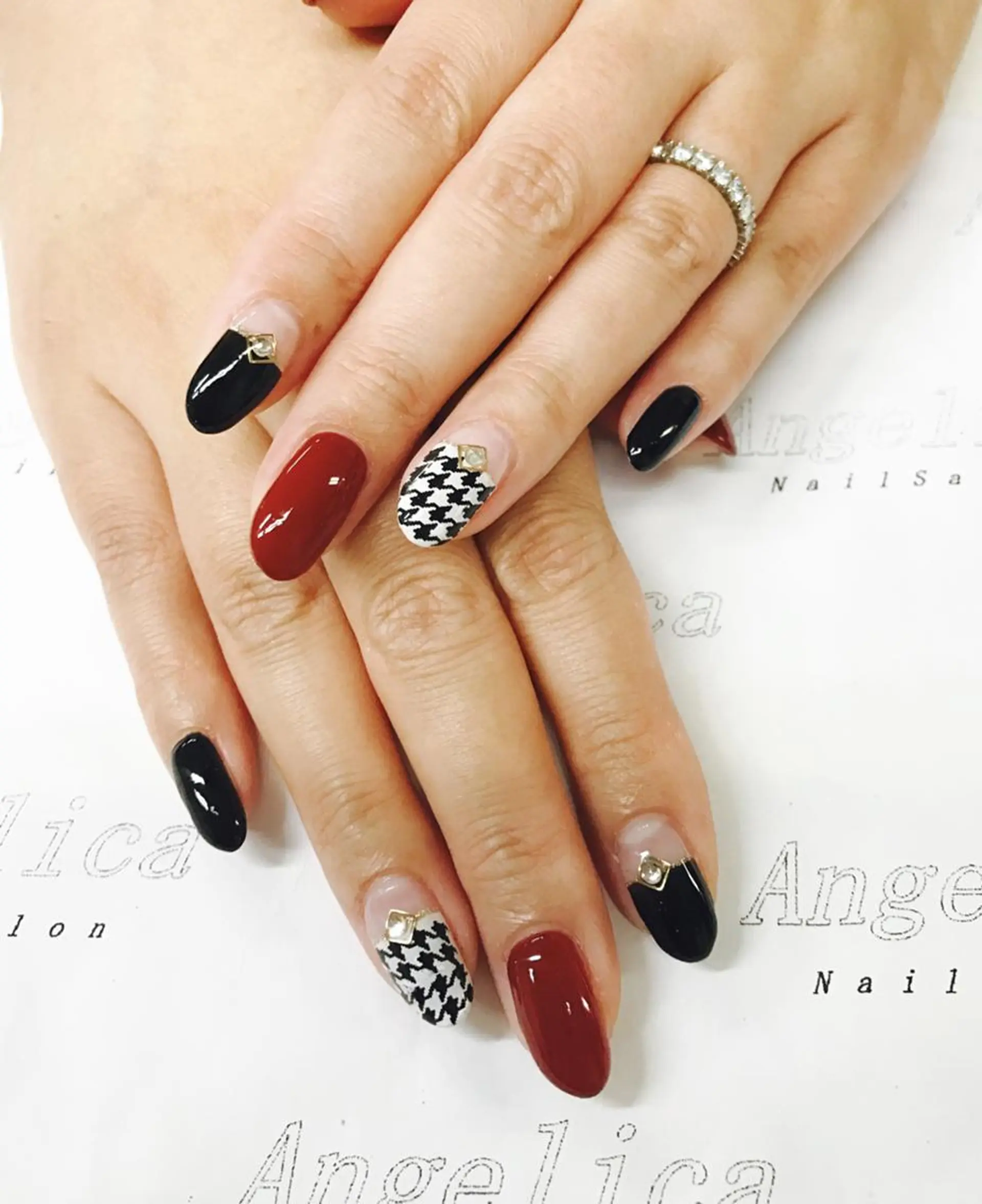 ネイル Angelica ネイリストのネイルデザイン