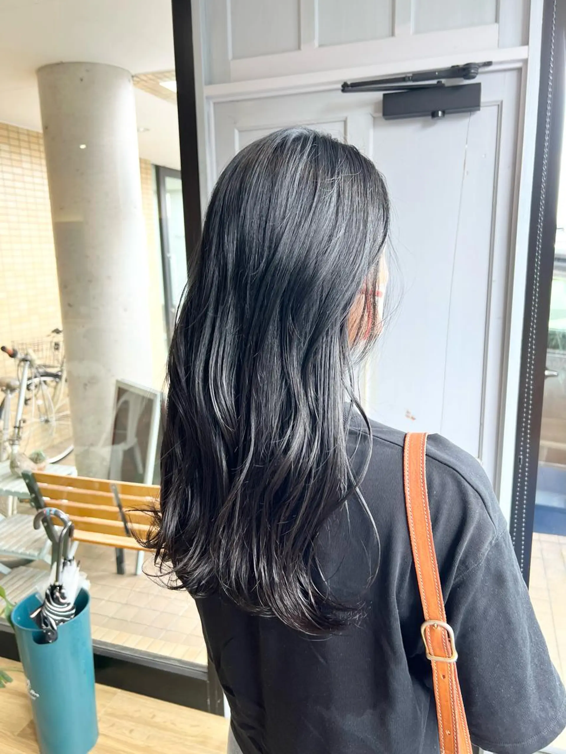 ロング カラー グレージュ ヘアカラー トリートメント 堀 望美のヘアスタイル