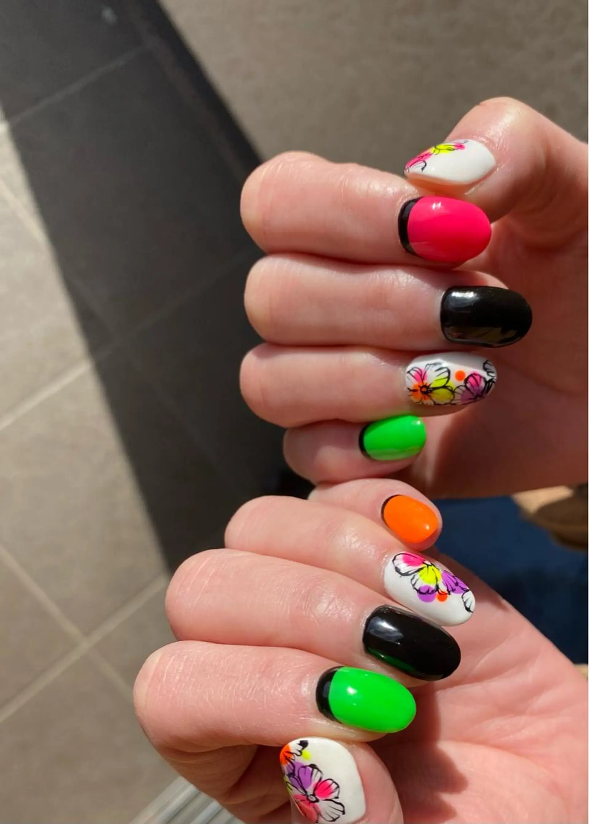 ネイル ネイルサロン&スクールGONA所属・ネイルサロン& スクールGONAのネイルデザイン