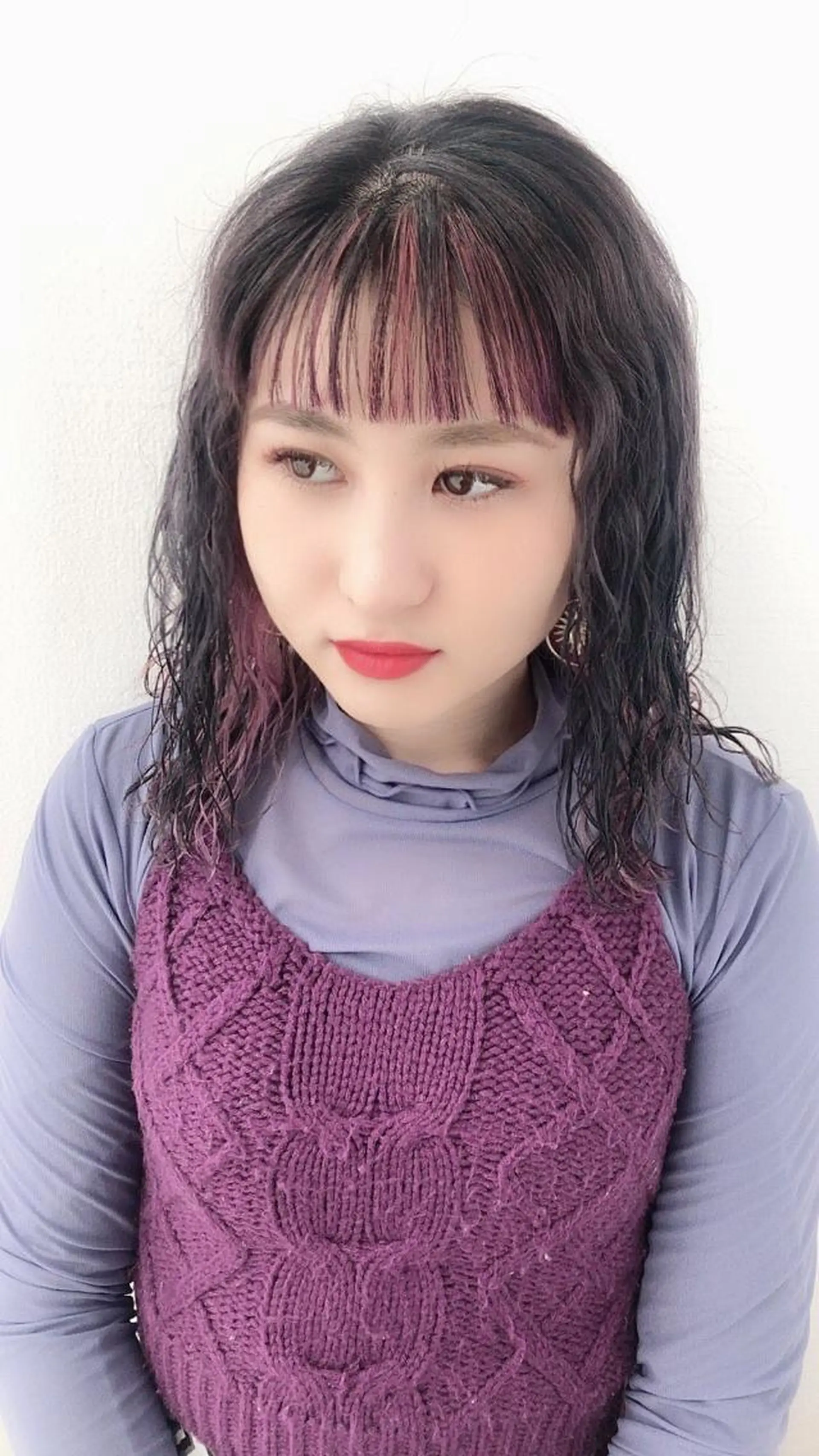 セミロング カラー パーマ 松田 百花のヘアスタイル