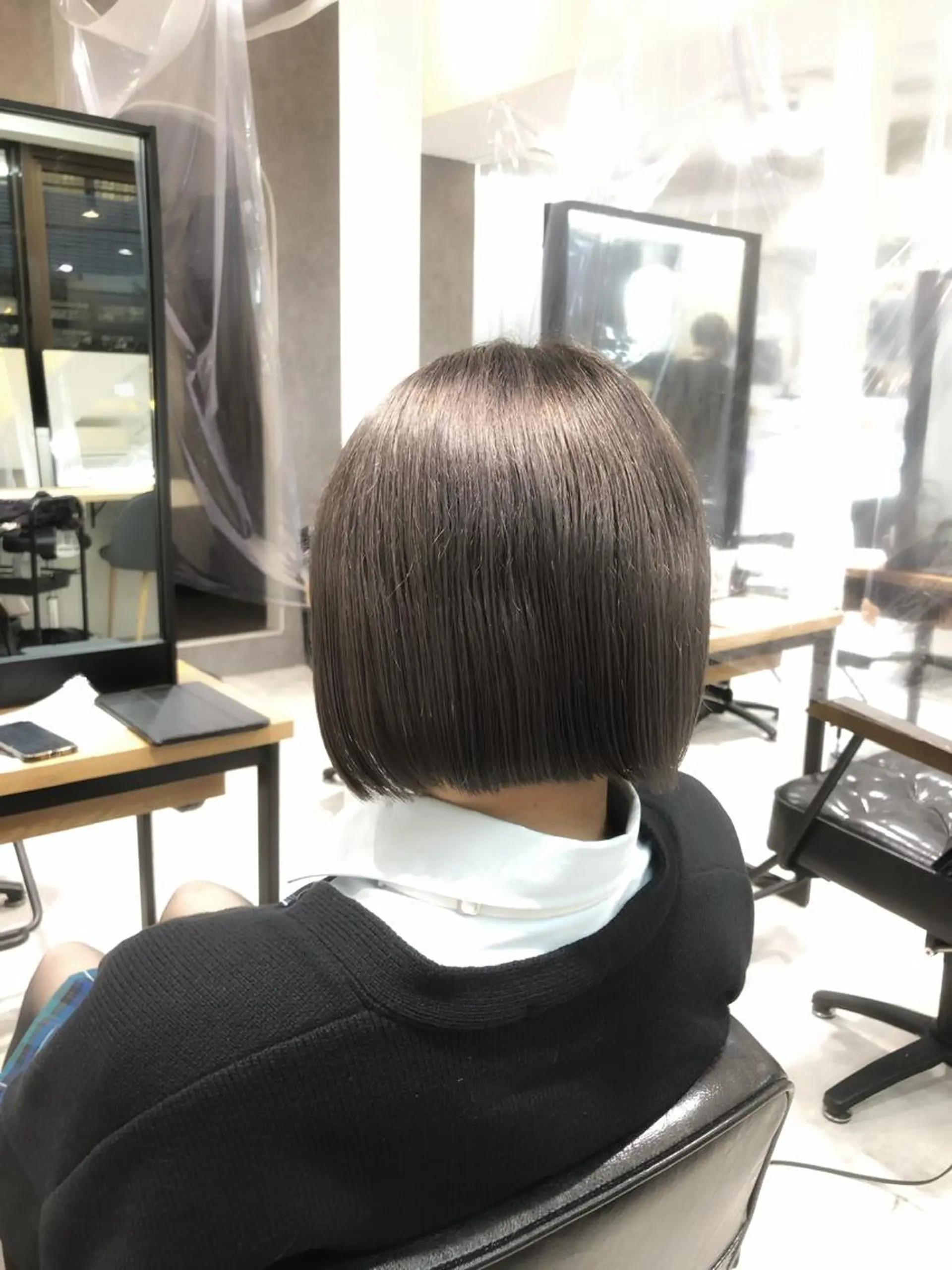 ショート カラー collet矢島/ ブリーチ/レイヤーのヘアスタイル