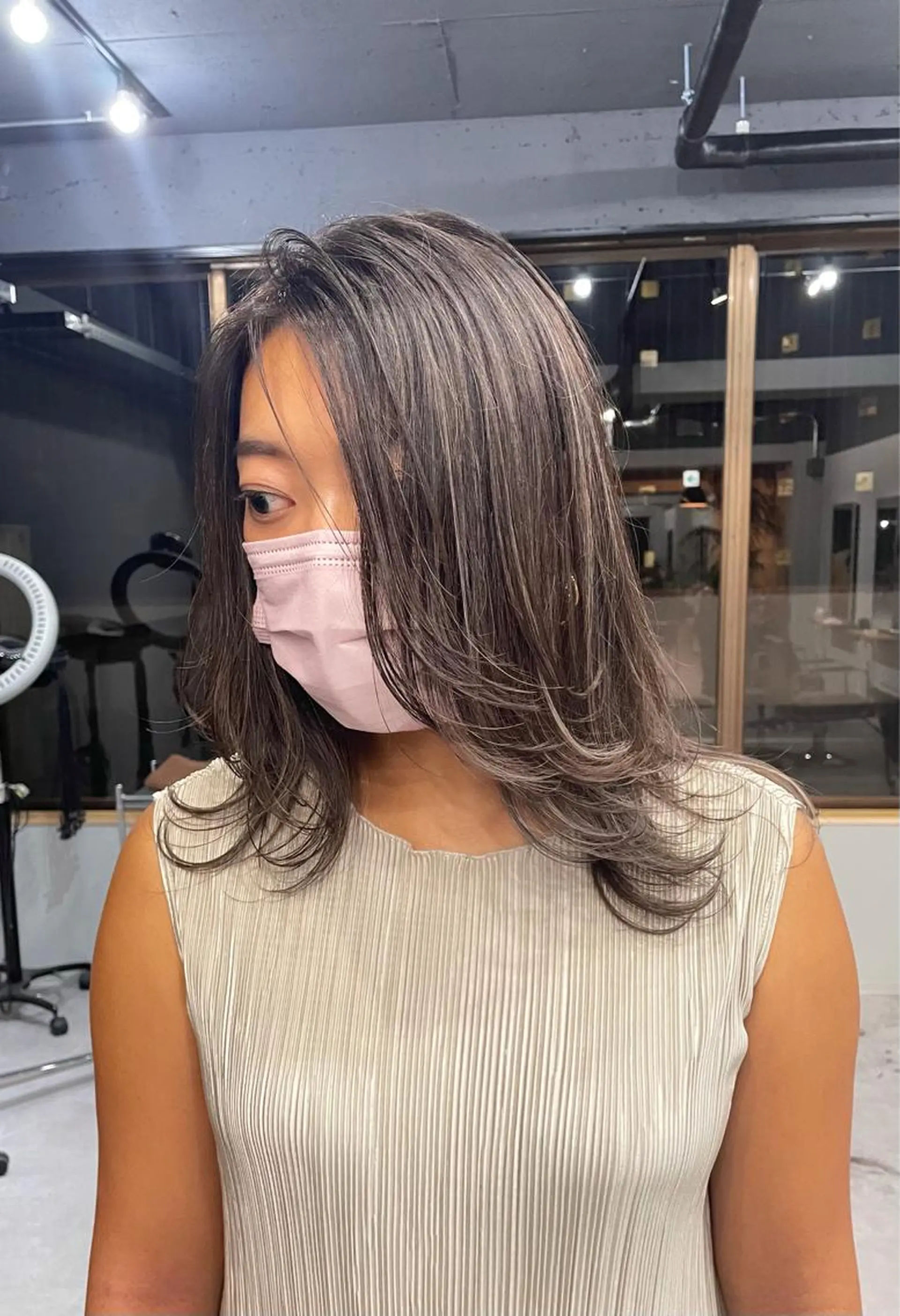 ショート カラー ハイライトカラー ハイライト 西村あきや トレンド韓国ヘアのヘアスタイル