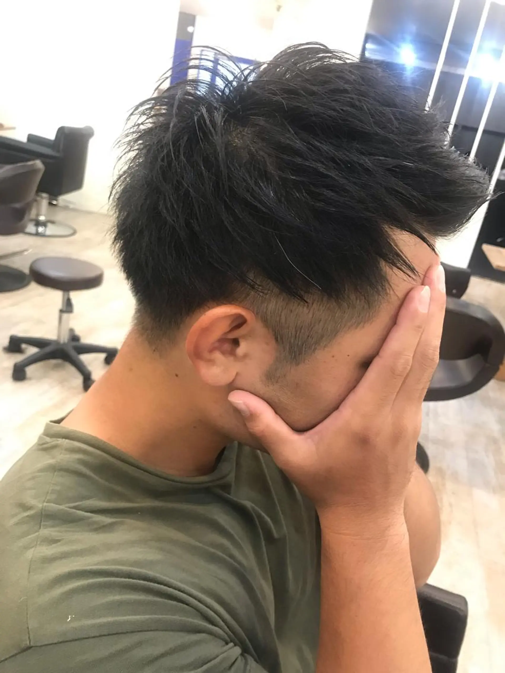 ショート メンズ Rayt hair レイトヘアーのヘアスタイル