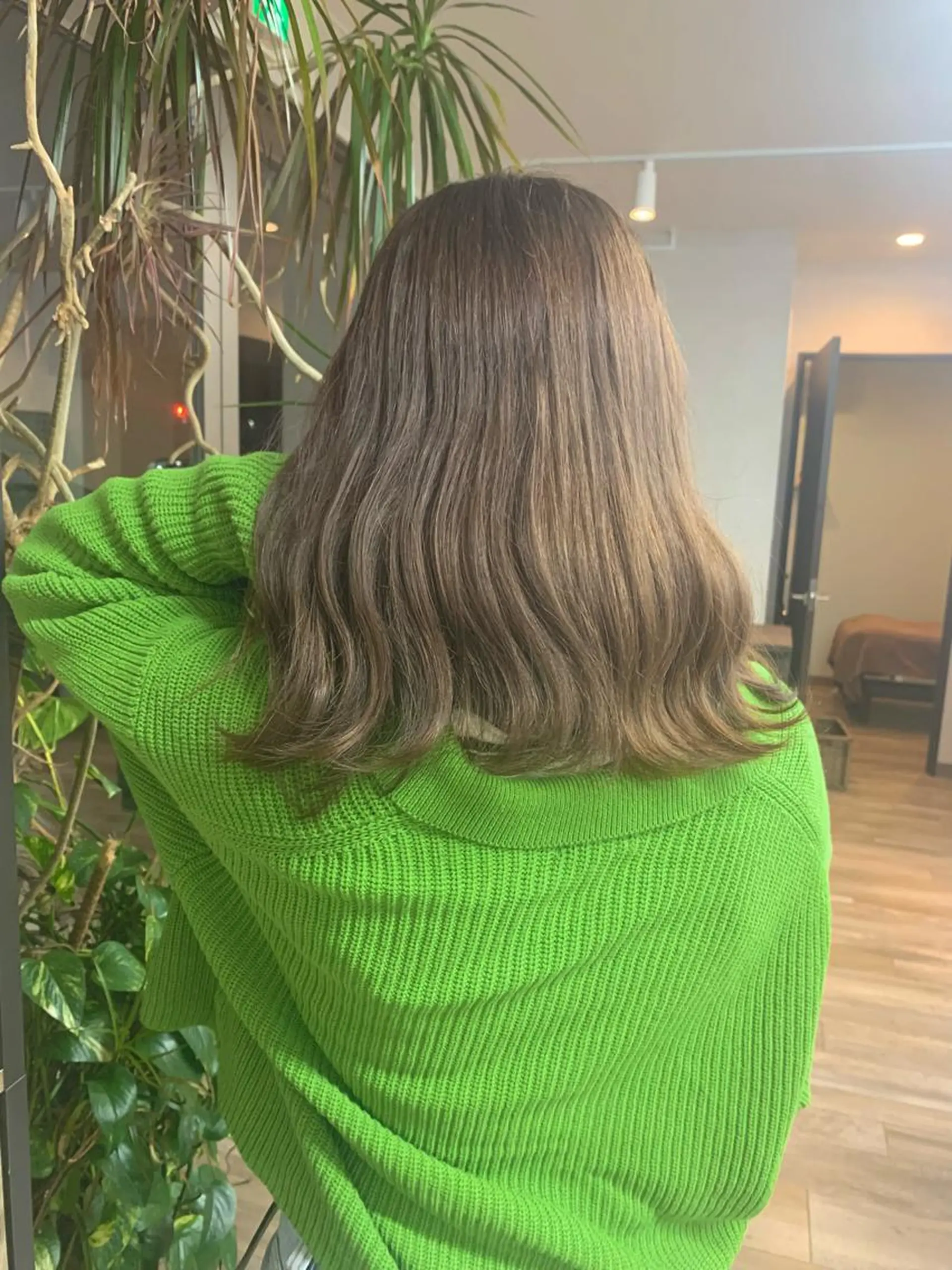 カラー 🌷かわばた めい🌷のヘアスタイル