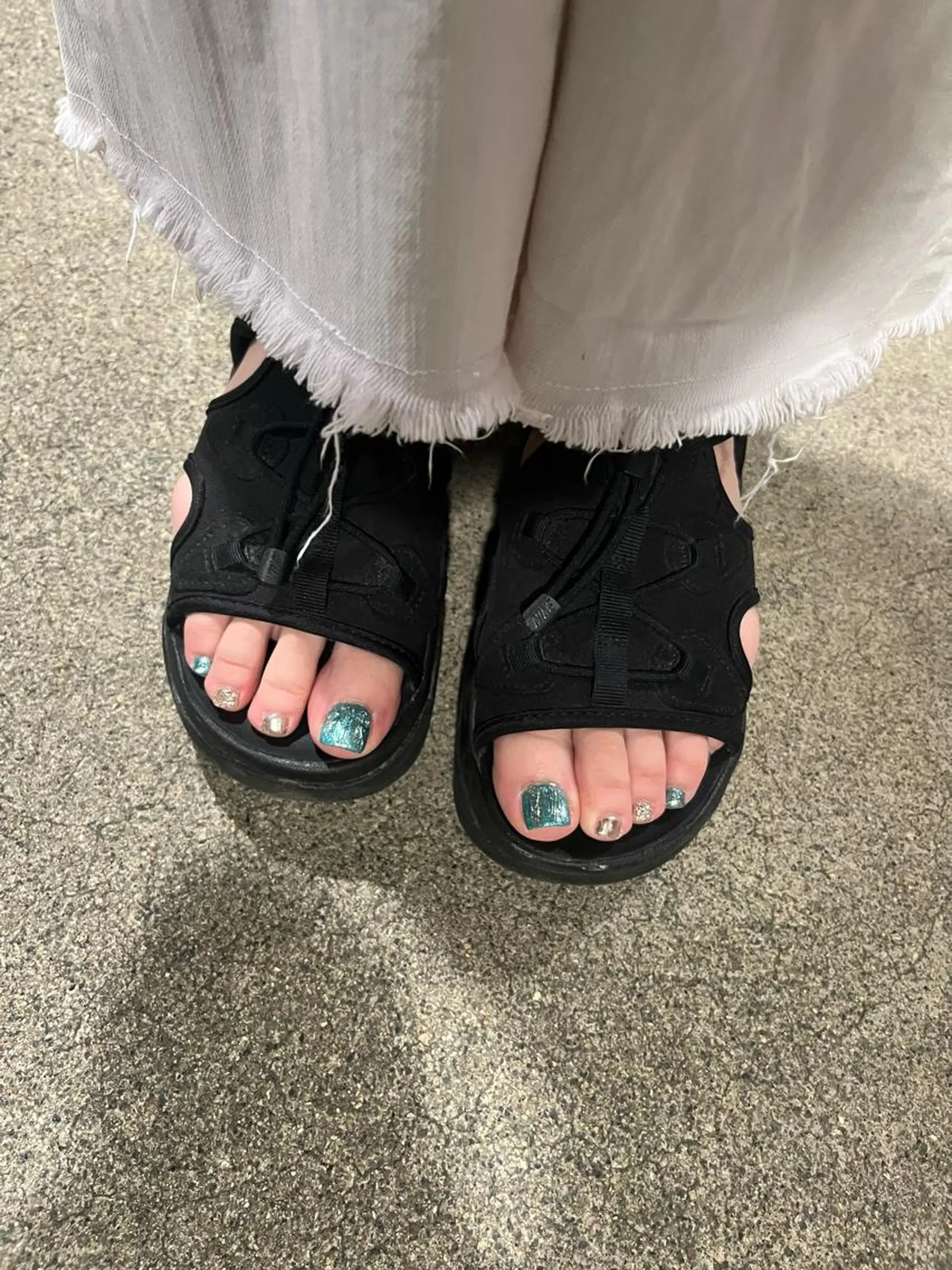 ネイル フットネイル aloalo MIKAのネイルデザイン