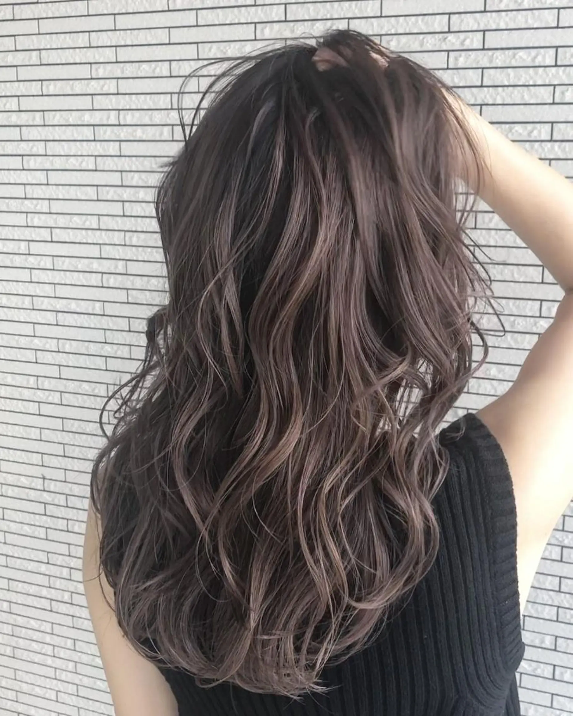 ロング カラー バレイヤージュ ハイライトカラー ハイライト レイヤーカット クドウレイ fifth渋谷のヘアスタイル