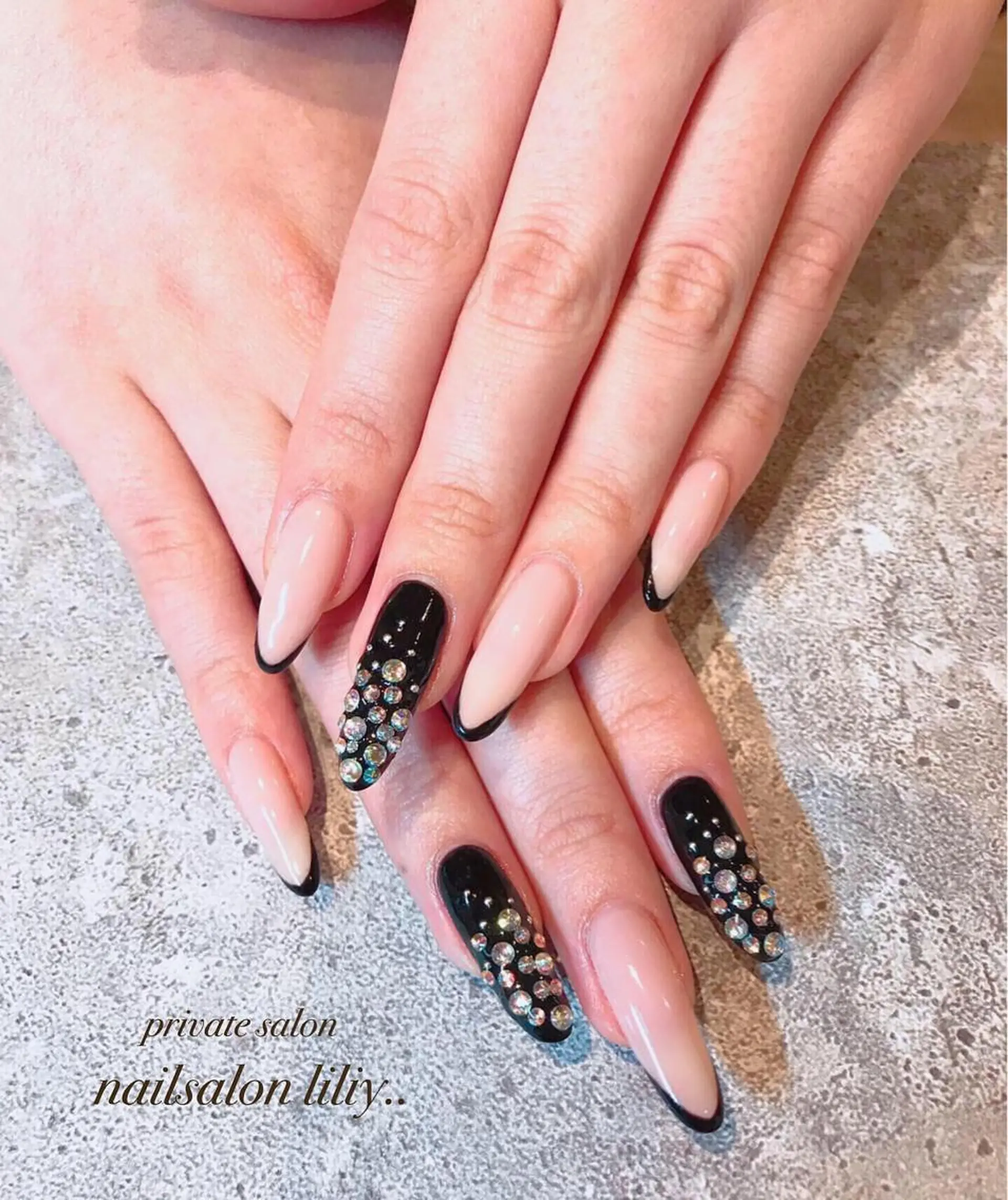 ネイル TERAI ERINAの眉毛・アイブロウイメージ