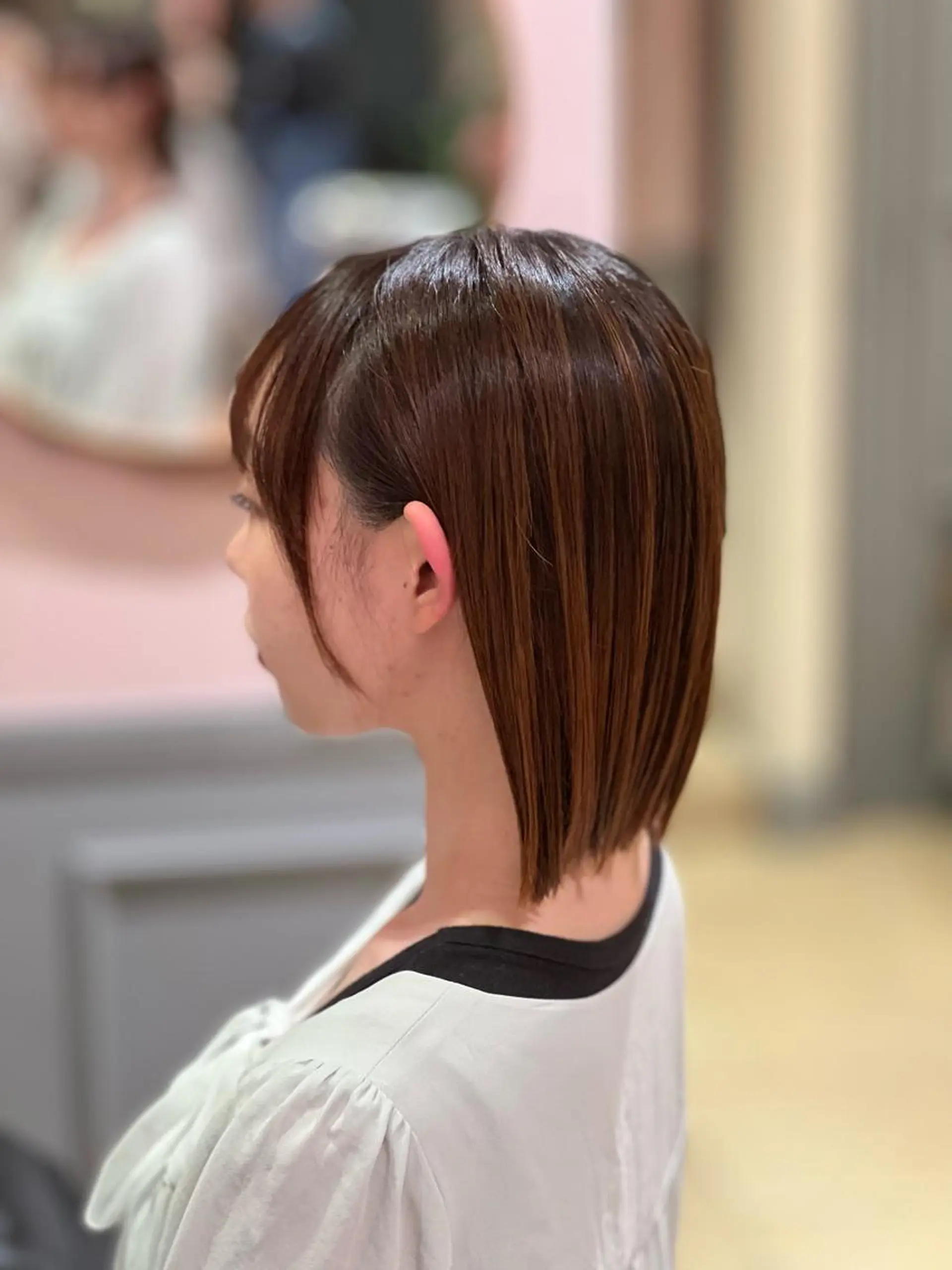 ミディアム 外ハネヘア 小野まさや /ショートカットのヘアスタイル