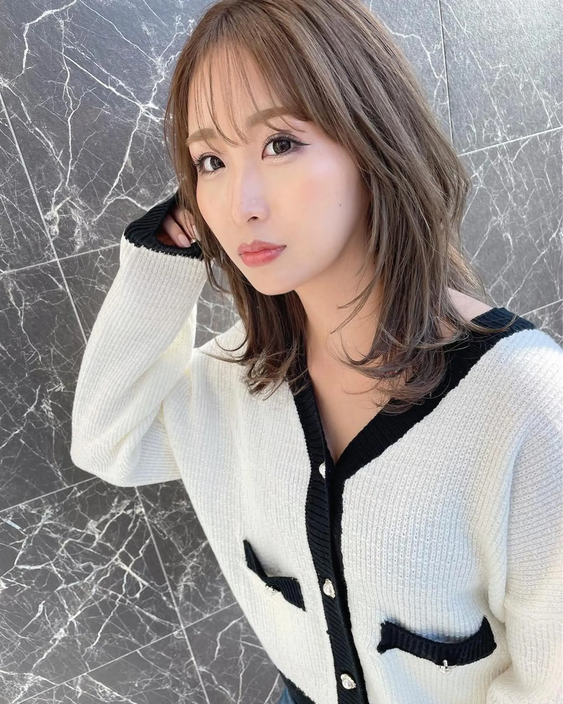 ミディアム チダアキフミ Ash大森のヘアスタイル