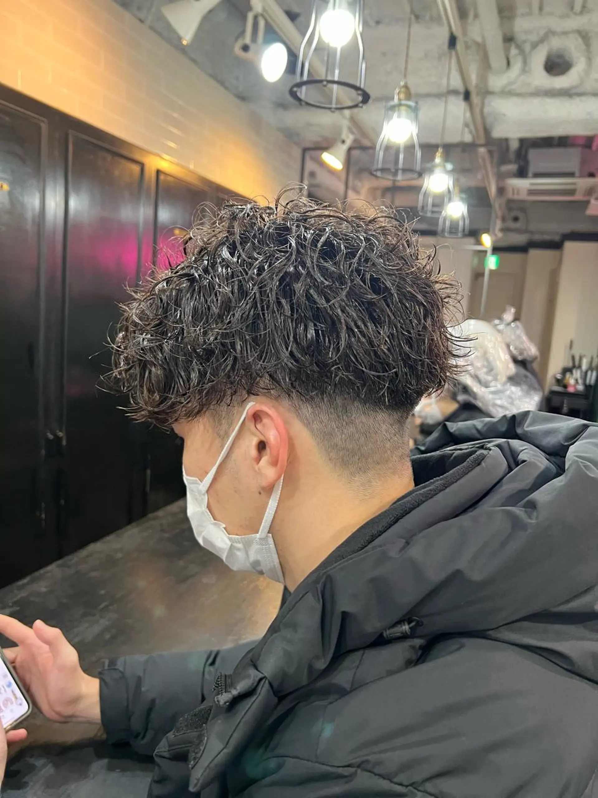 ショート メンズ メンズパーマ トリートメント 🌟小顔レイヤー× 赤み消し透明感カラーのヘアスタイル