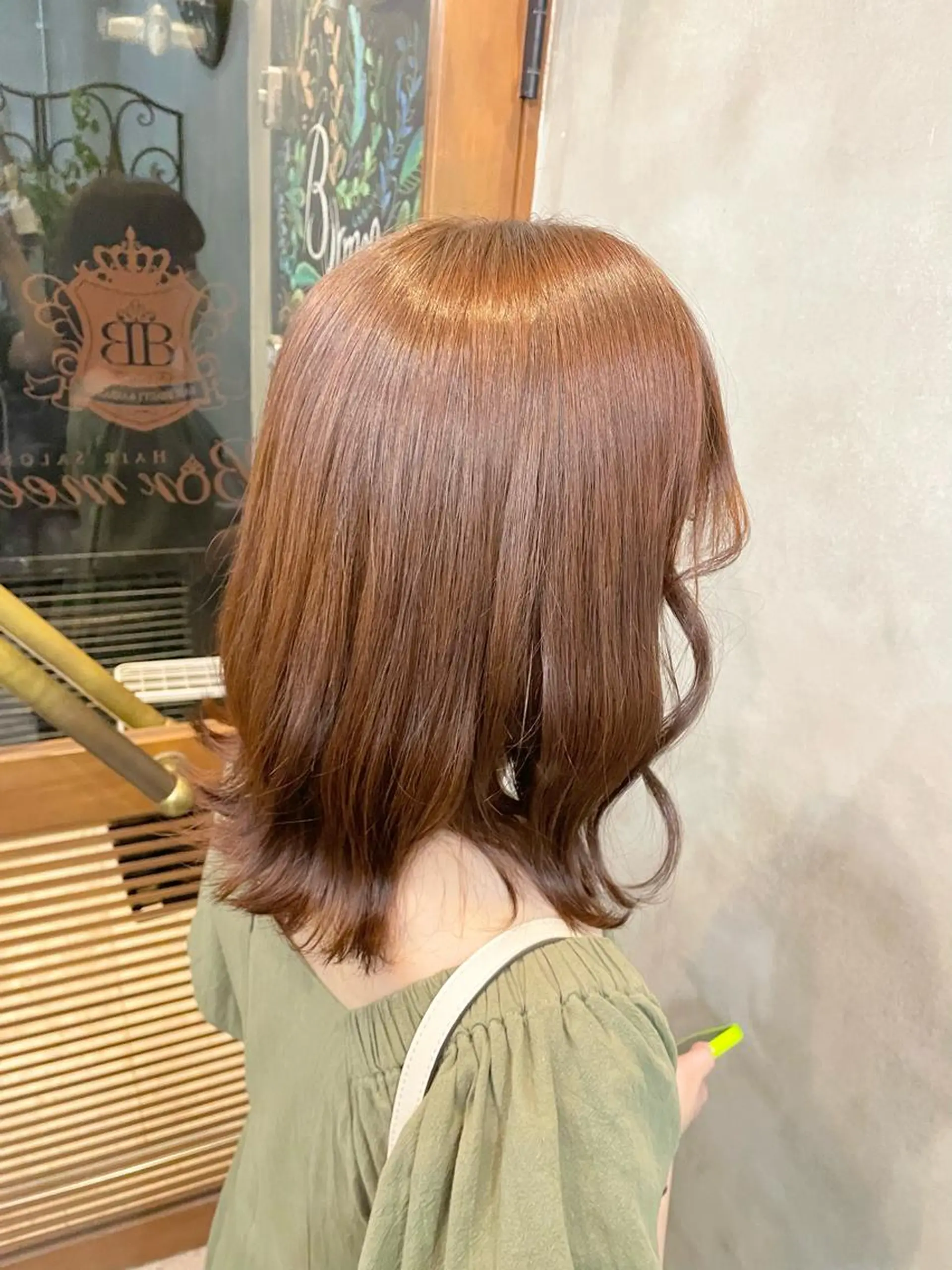 ミディアム カラー ヘアアレンジ カット ヘアカラー トリートメント 【ピンク/韓国ヘア/ ヘアセット】亜海のヘアスタイル