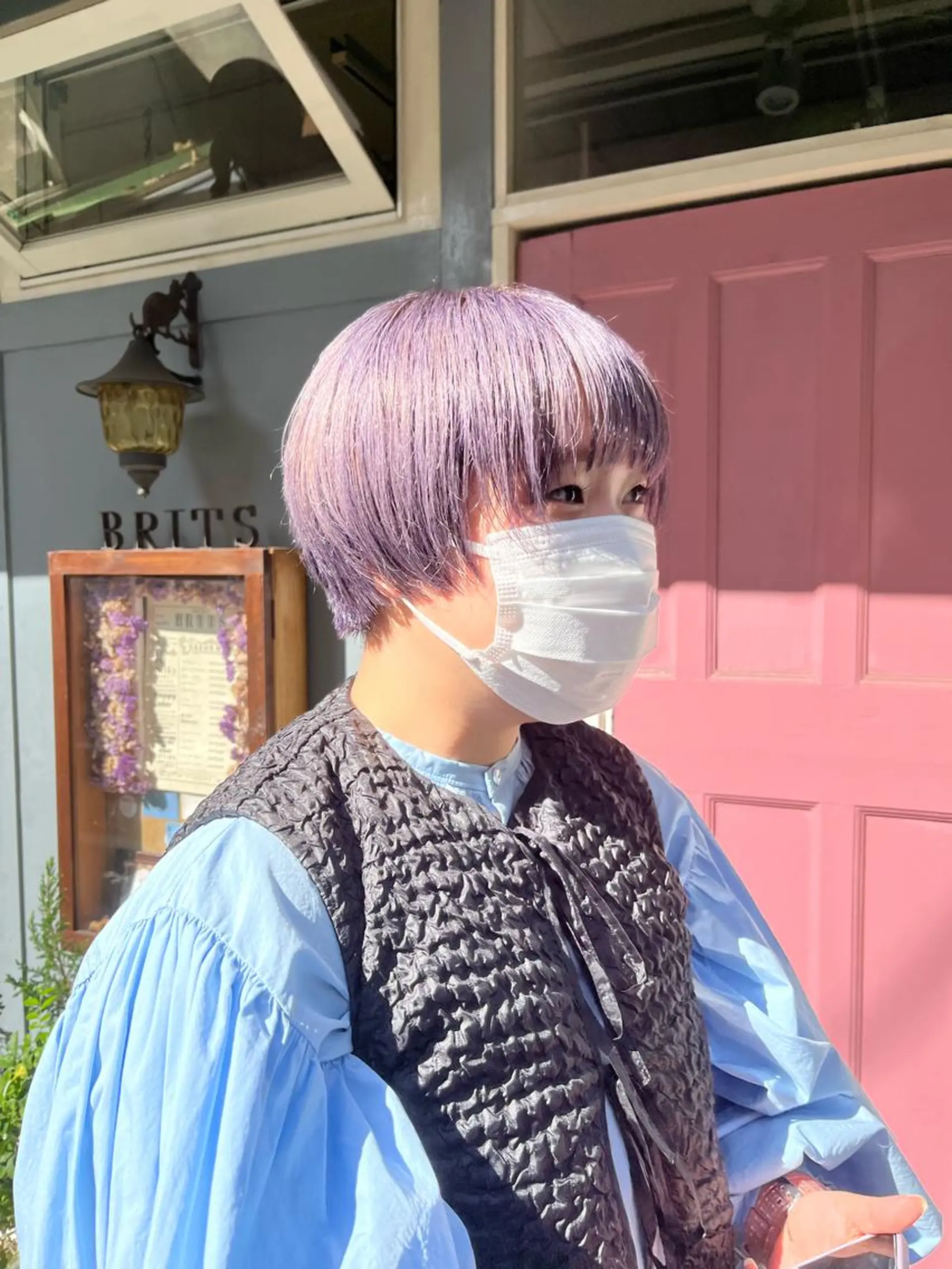 ショート カラー ブリーチ ケアブリーチ ダブルカラー ハイトーンカラー パープルカラー 朝が楽なパーマ 🌱ショート/緒方椋のヘアスタイル