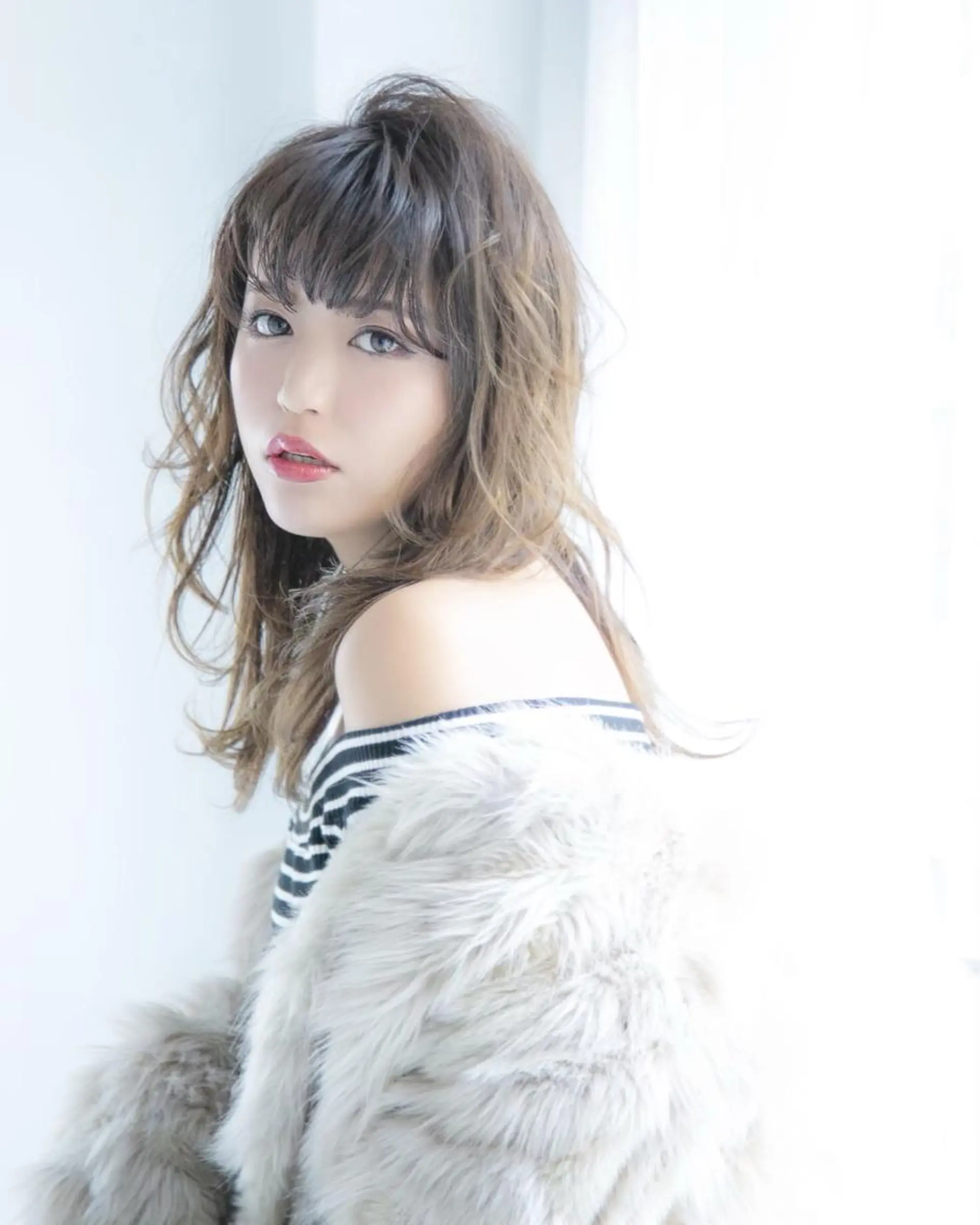 セミロング カラー カット ヘアカラー トリートメント 代表 吉澤弘哲のヘアスタイル