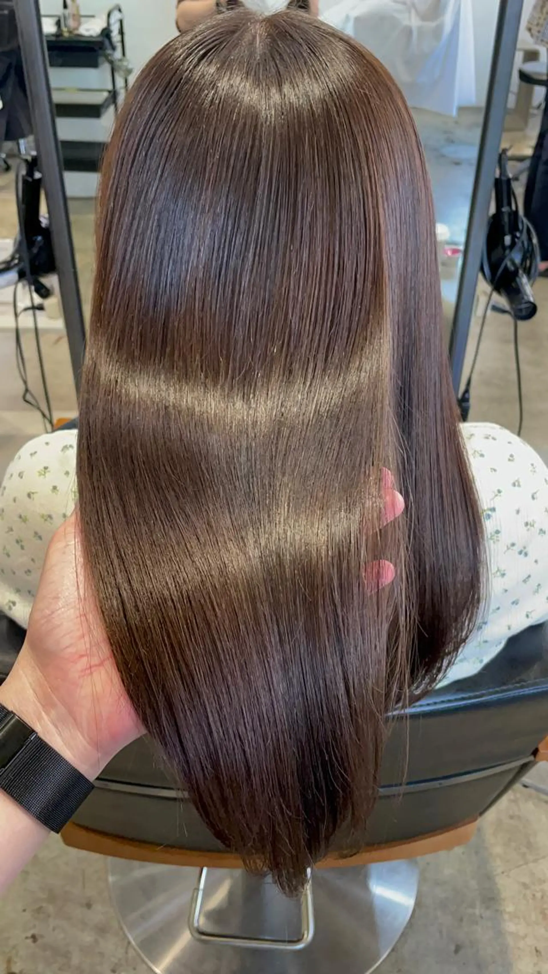 ロング トリートメント カット ヘアカラー トリートメント 💫カットはなんでも 得意です✂️のヘアスタイル