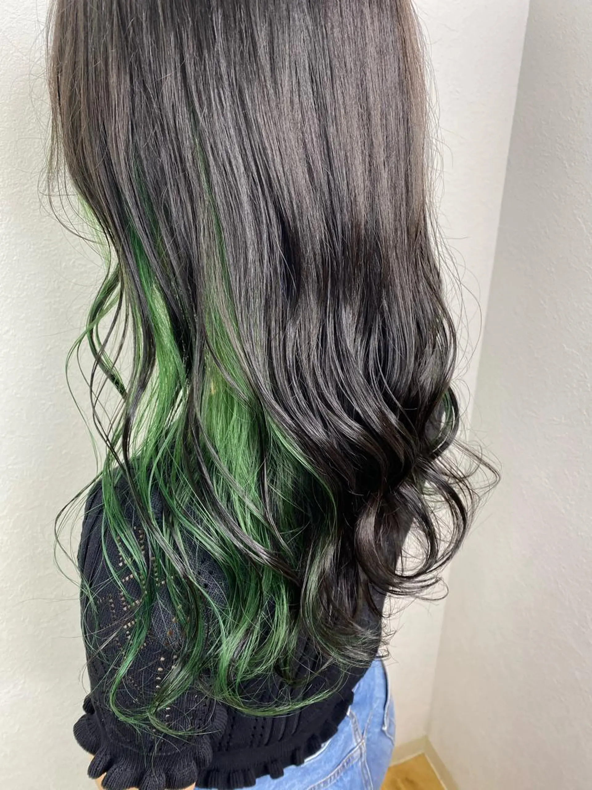 ロング カラー ハイトーン/ウルフ/ ボブ/増田のヘアスタイル