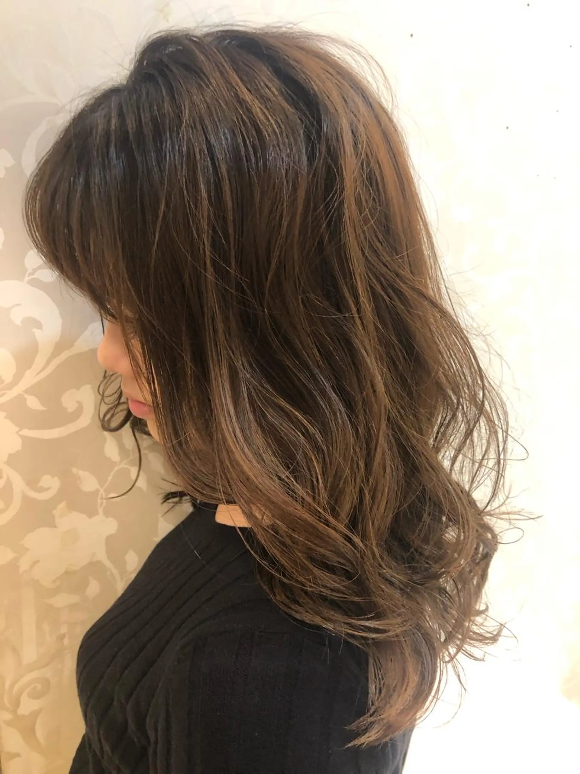 セミロング カラー 田上 (たのうえ)のヘアスタイル