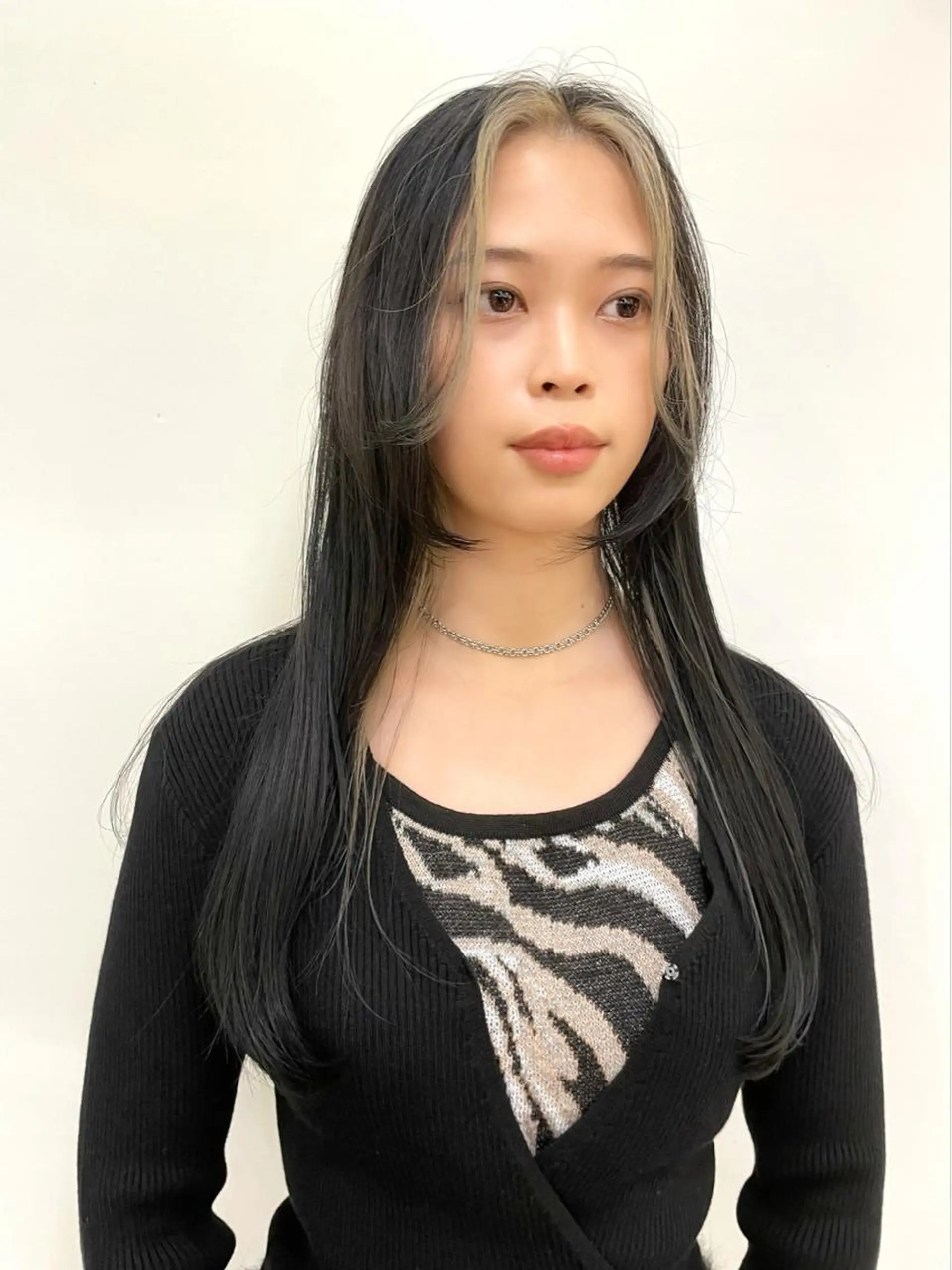 ロング カラー ヘアアレンジ ミストバング  フェイスフレーミング 顔まわりレイヤー レイヤーカット カット 縮毛矯正 トリートメント 〽️magico/ ウルフDaiki〽️のヘアスタイル