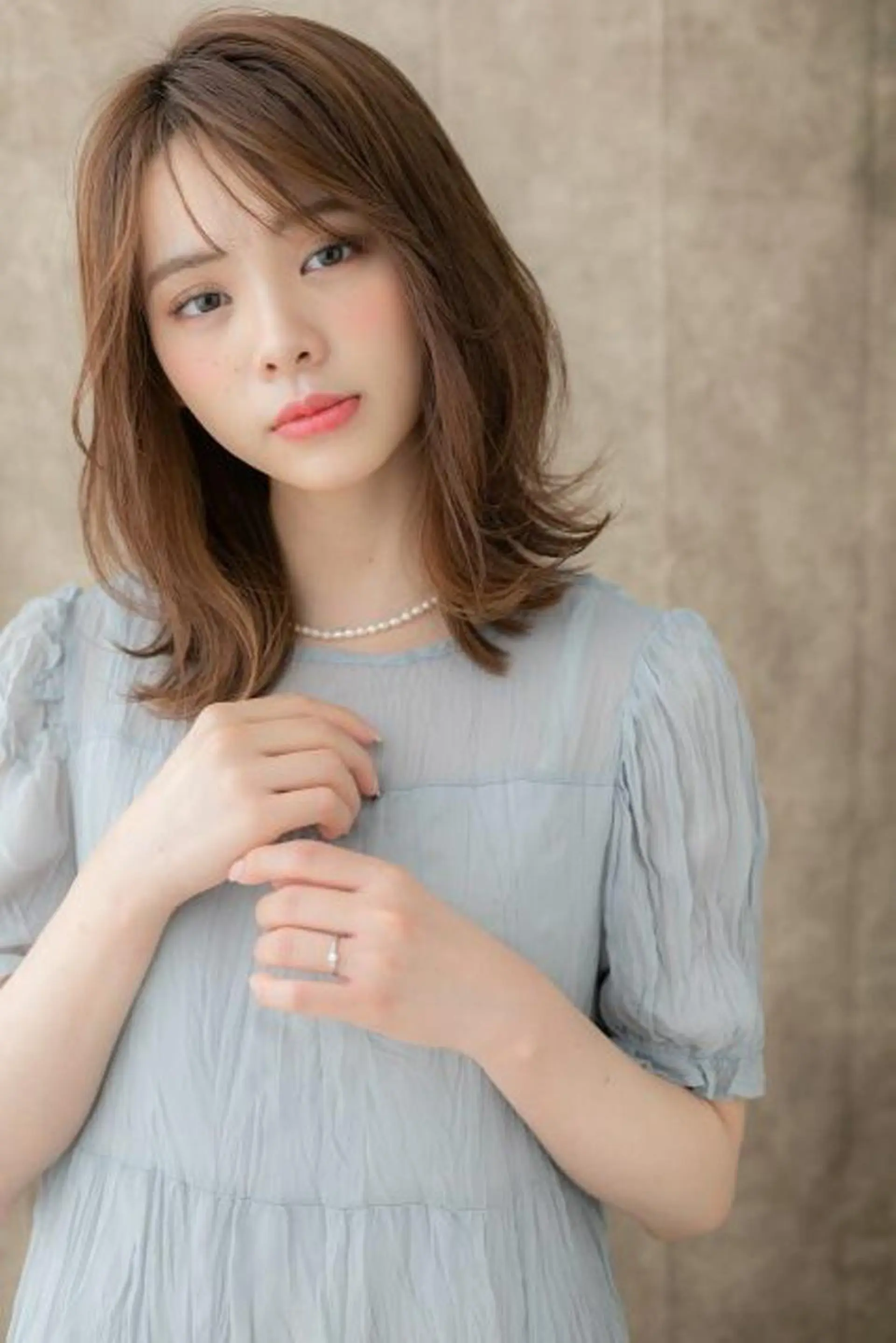 セミロング カラー 出川 宙☘️のヘアスタイル