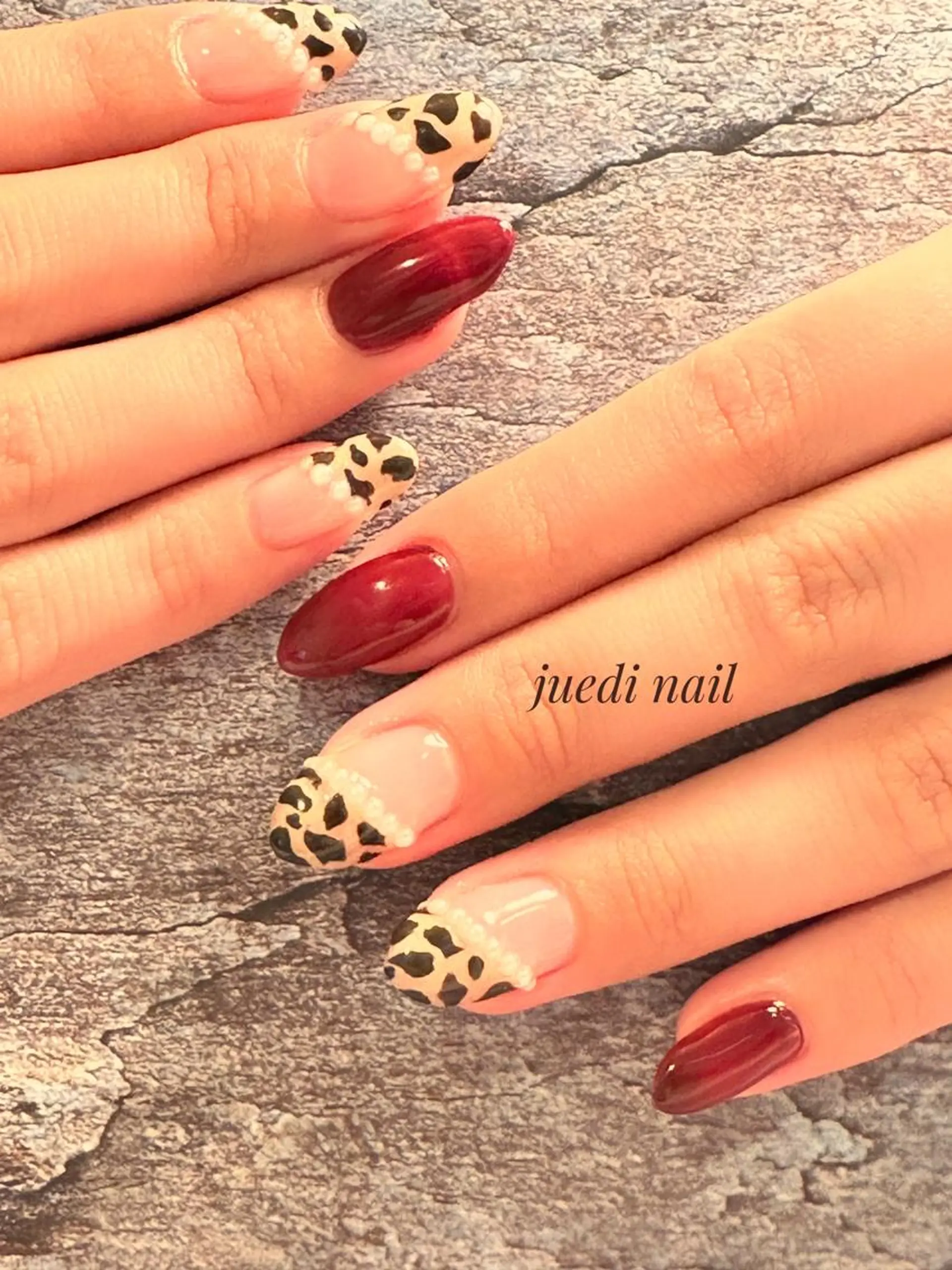 ネイル juedi nail(木曜日のネイル)所属・juedi nail 〜木曜日のネイル〜のネイルデザイン