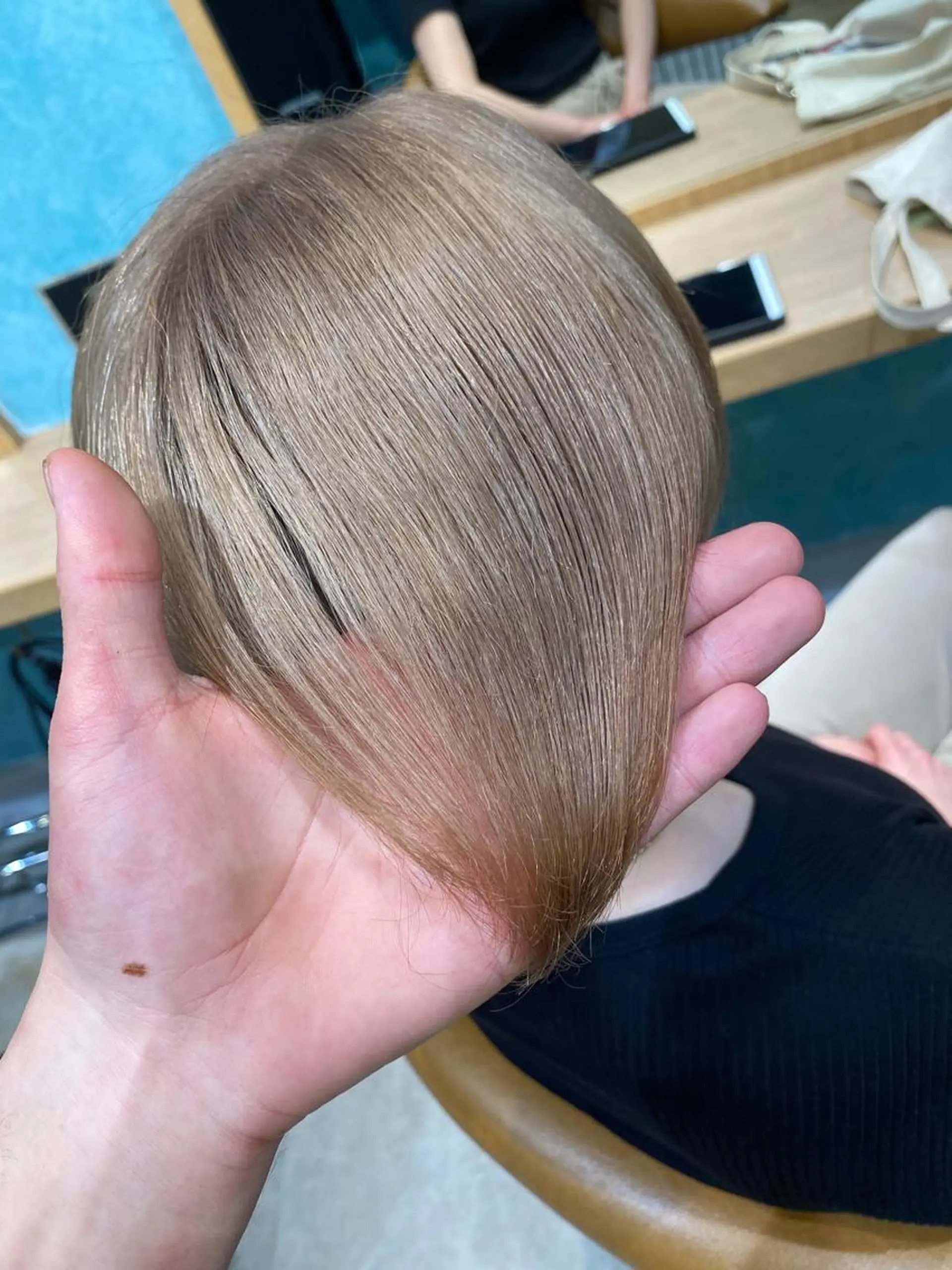 ショート カラー 🌈ブリーチ特化🌈 MINATOのヘアスタイル