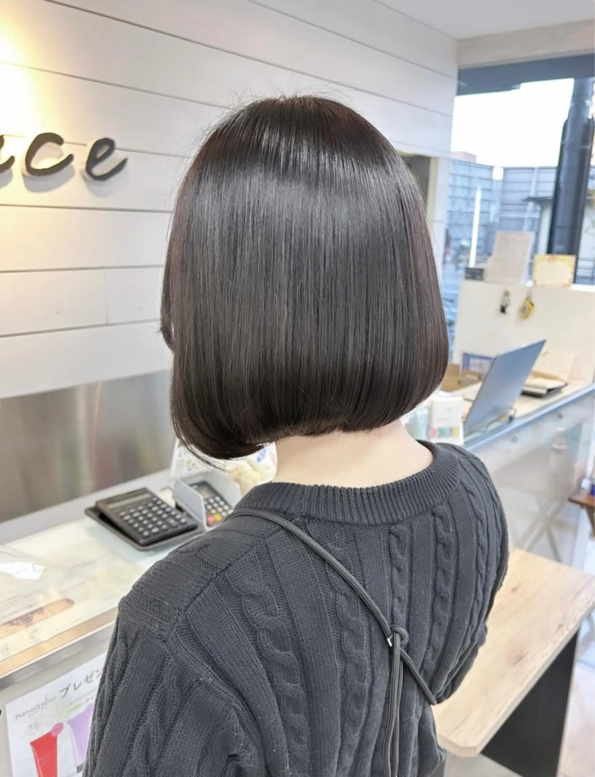 ショート カット ヘアカラー 🫧艶髪カラー🫧 森本くるみのヘアスタイル