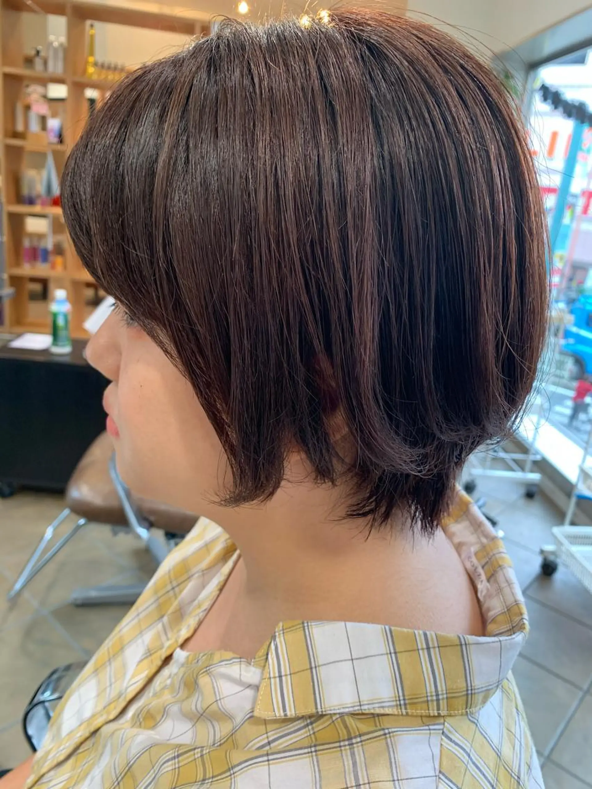 ショート Ripps長居所属・メテオ ／ヘアカラー 西川菜実のヘアスタイル