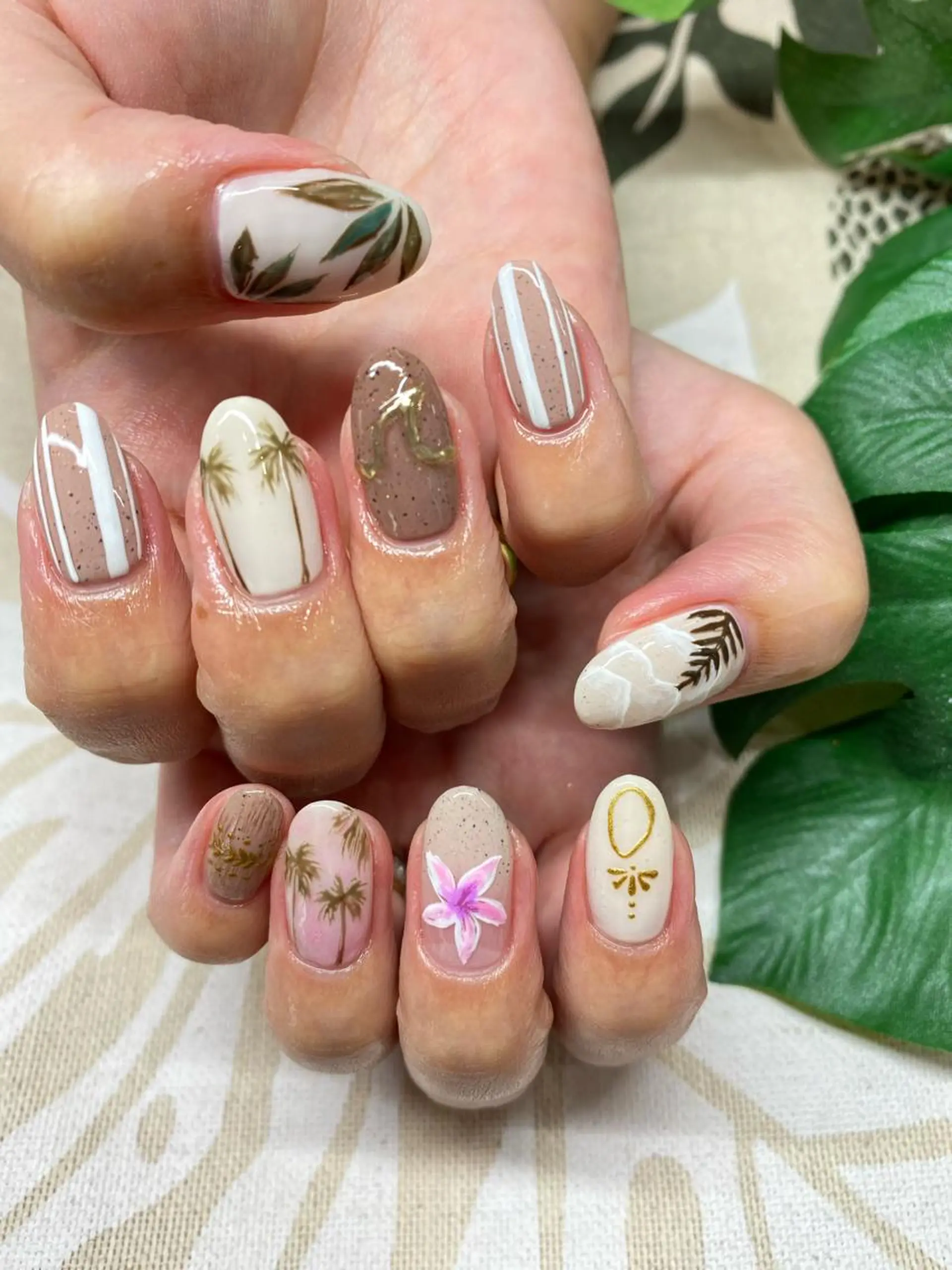ネイル BLITZ Nail 岩田💅🏻✨のネイルデザイン
