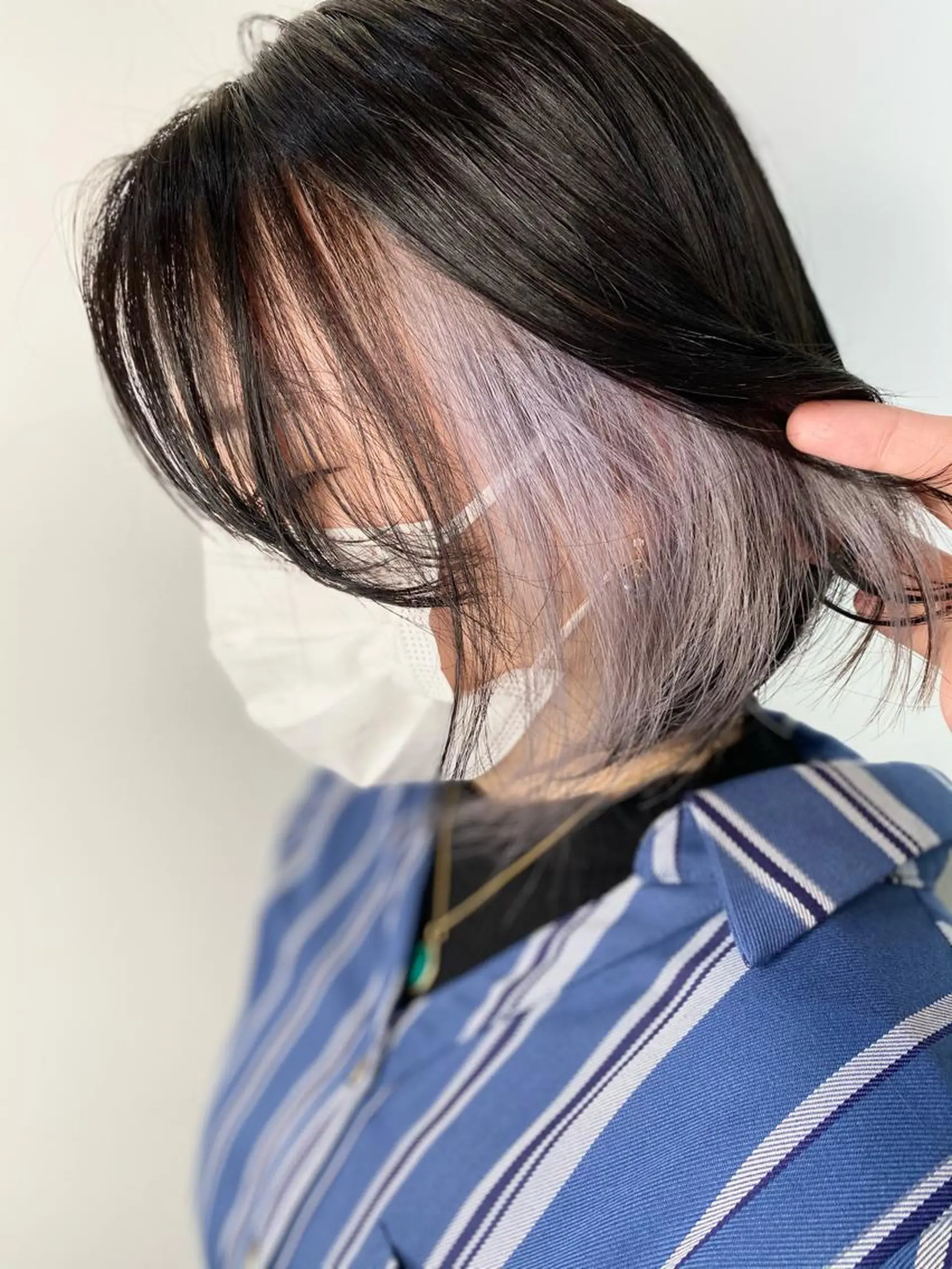 ミディアム カラー ブリーチ シルバー opus 店長大和 レイヤー/赤み消しのヘアスタイル