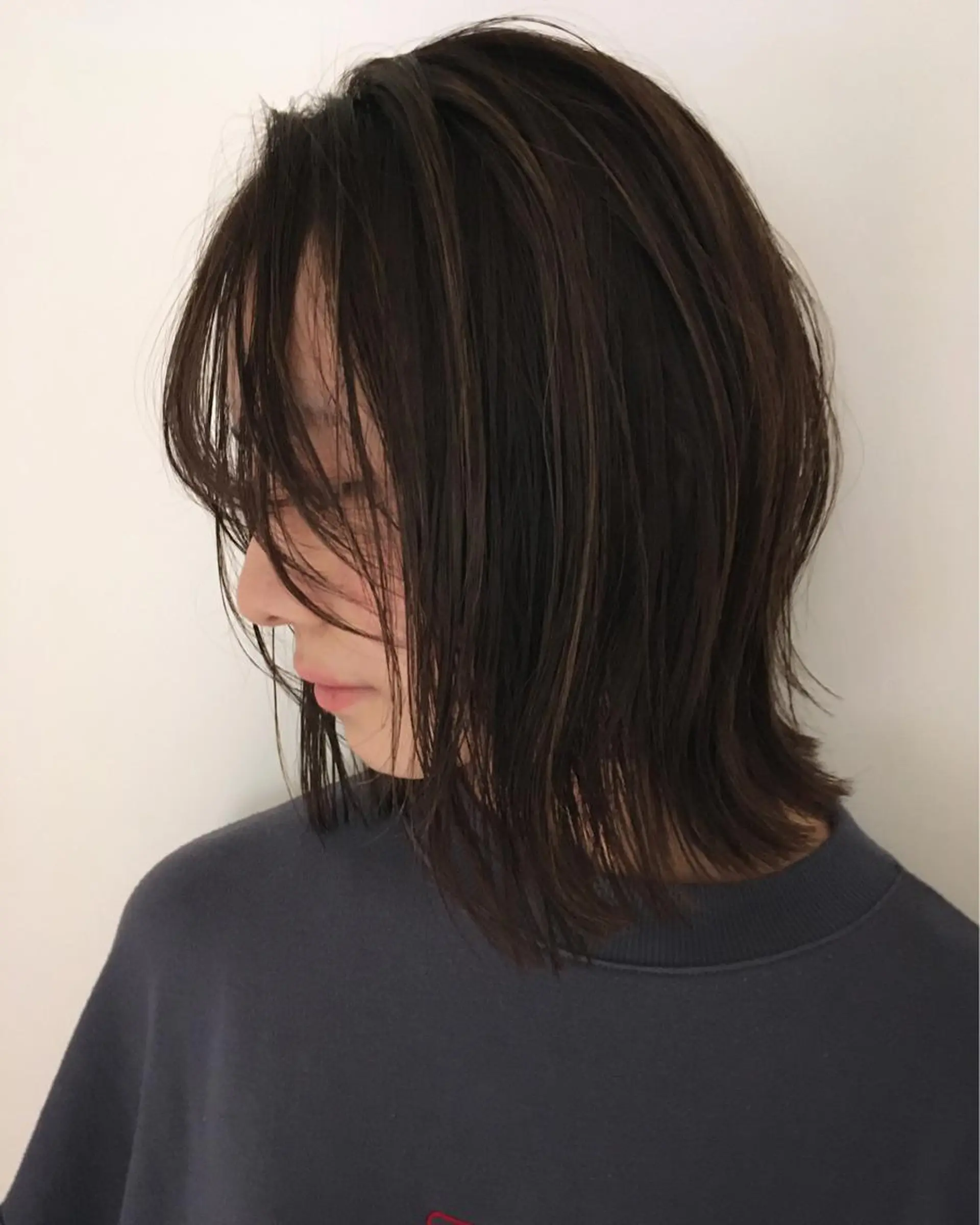 ミディアム カラー カット ヘアカラー トリートメント 坂上 岳のヘアスタイル