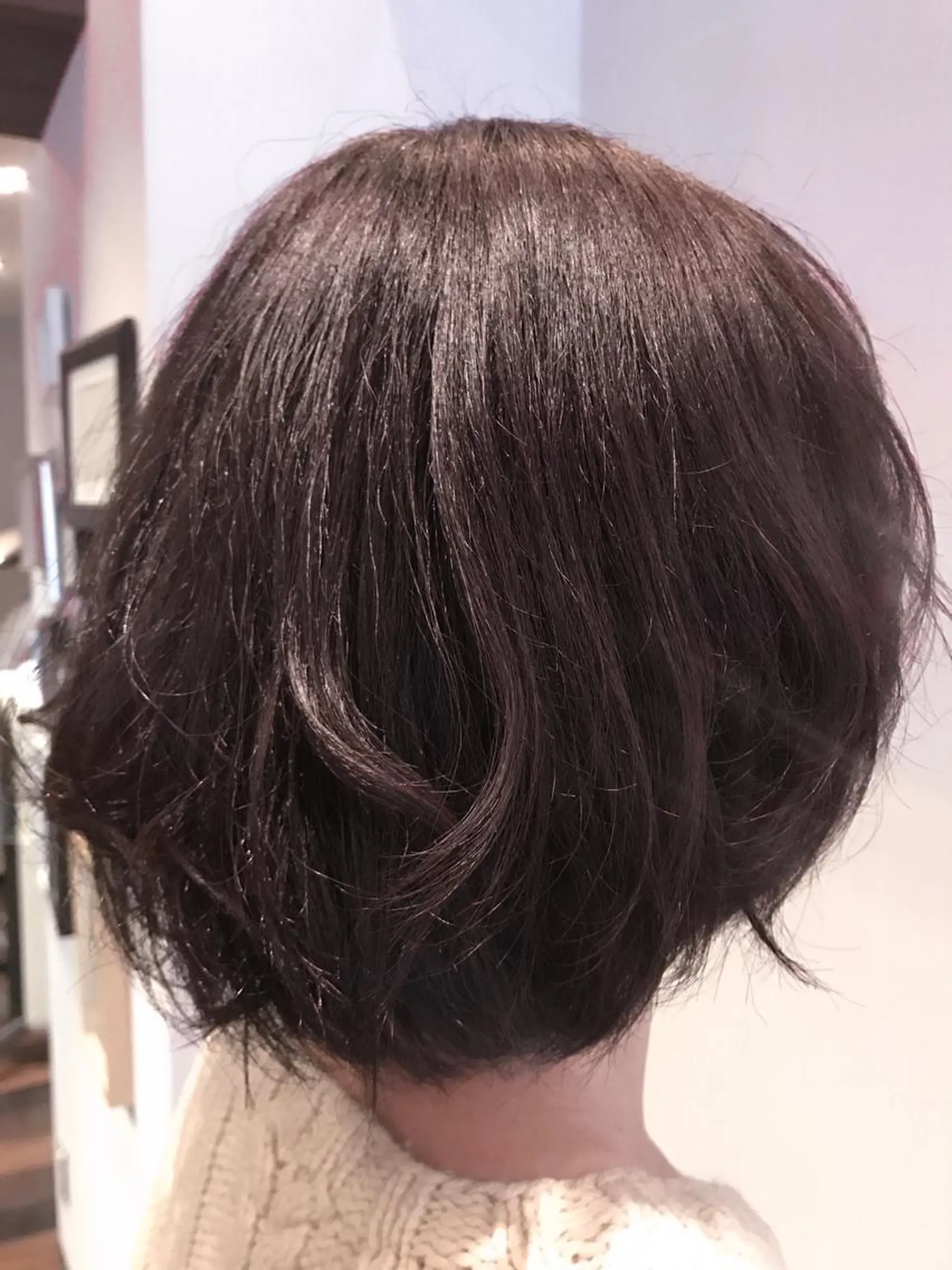 ショート カラー ピンクカラー ひろせ かなのヘアスタイル