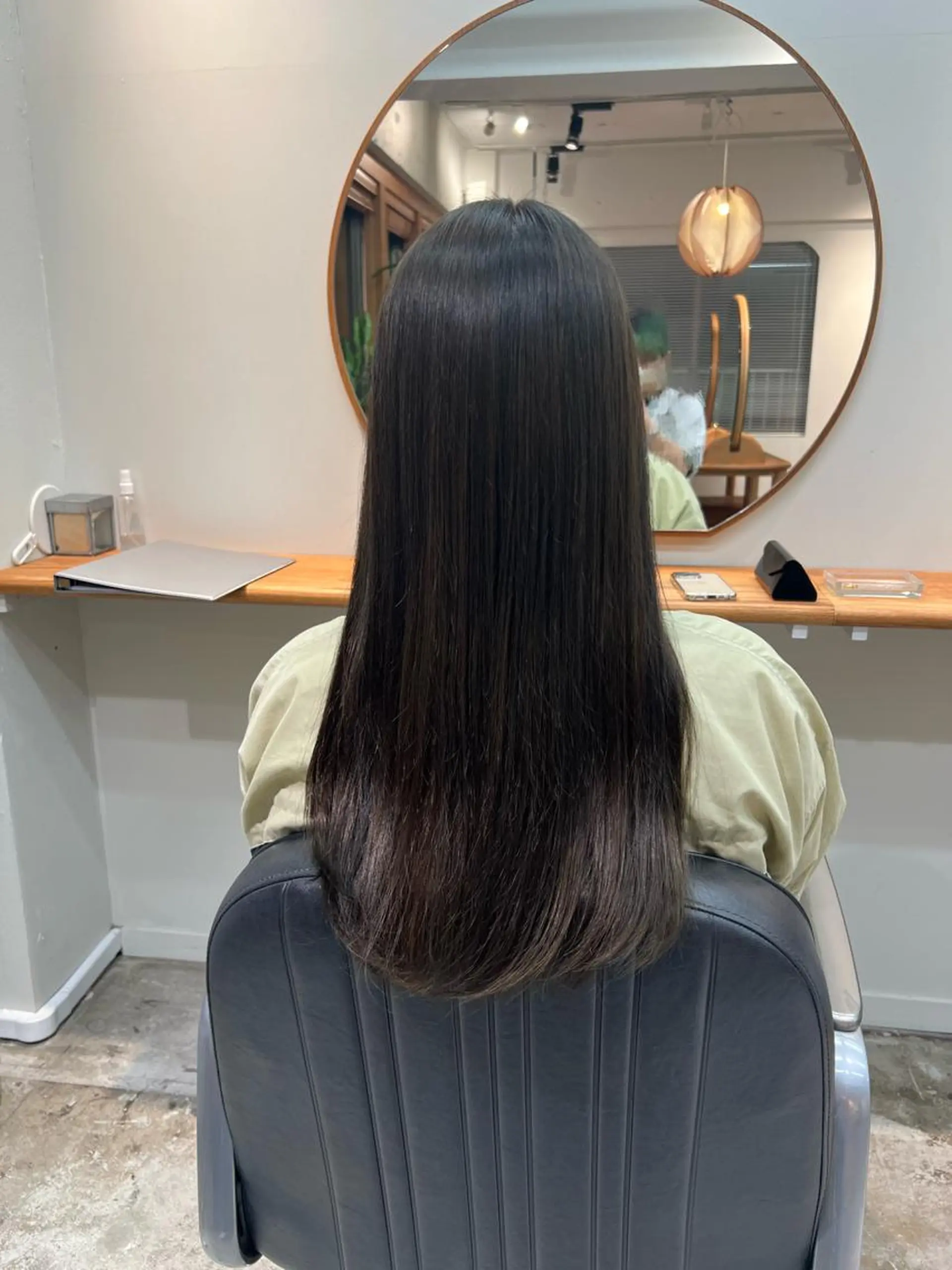 カラー aiko【艶カラー ・ミニモ年内で終了】のヘアスタイル