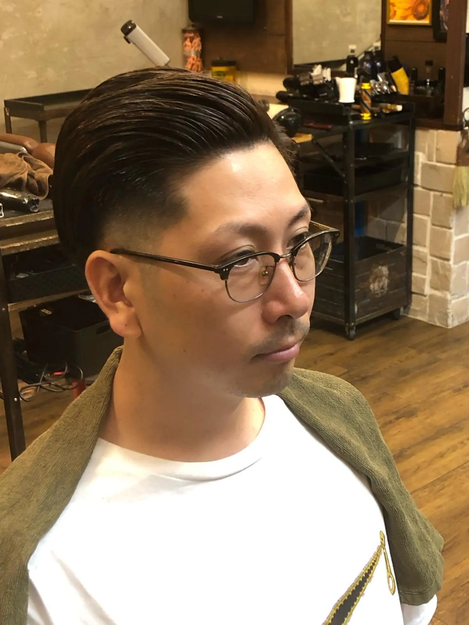 ショート メンズ フェードカット 七三 ツーブロック ナイルプラス所属・ナイルプラス ヨウのヘアスタイル