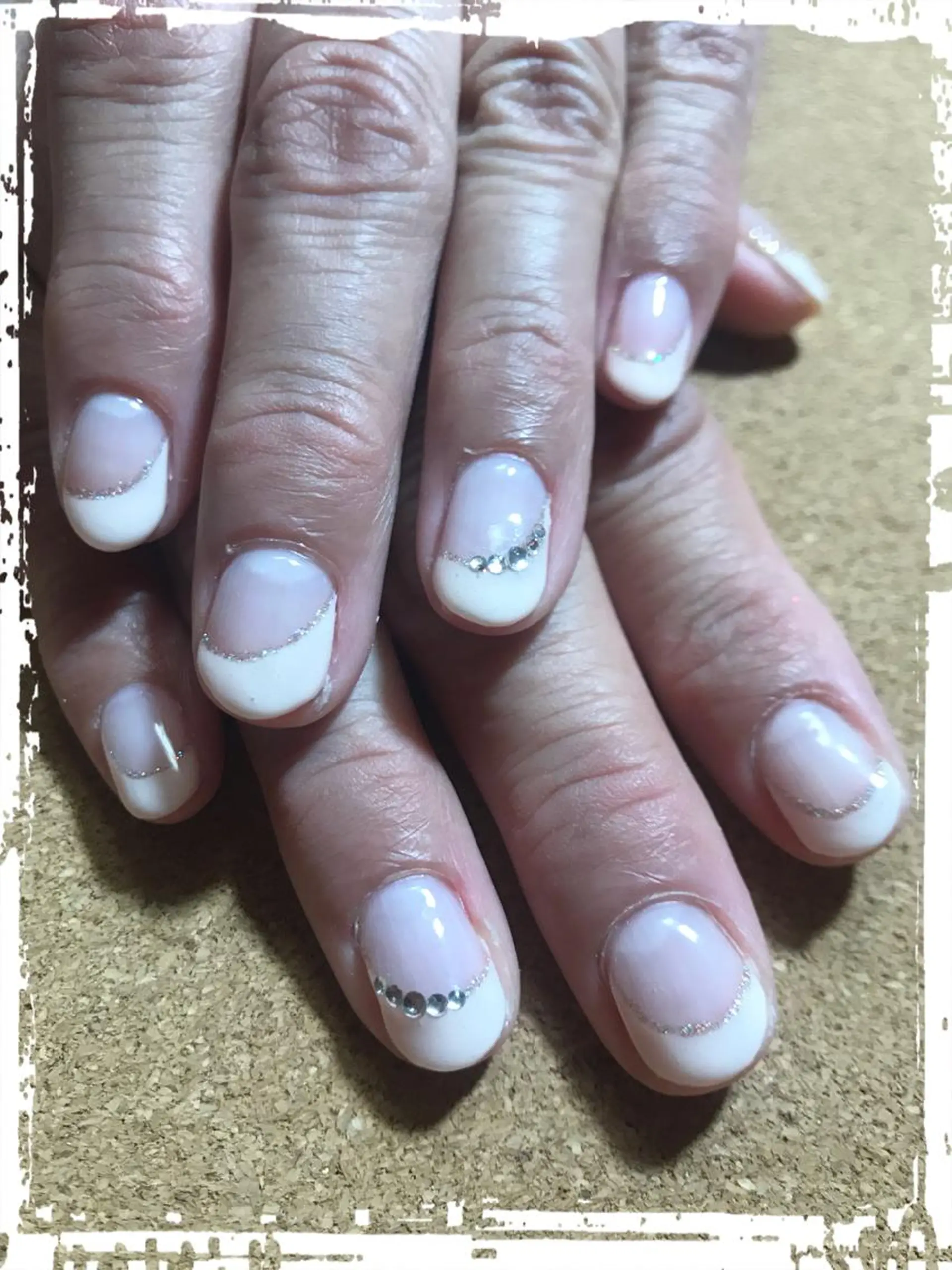 ネイル ECLAT エクラ所属・寺山 千鶴のネイルデザイン