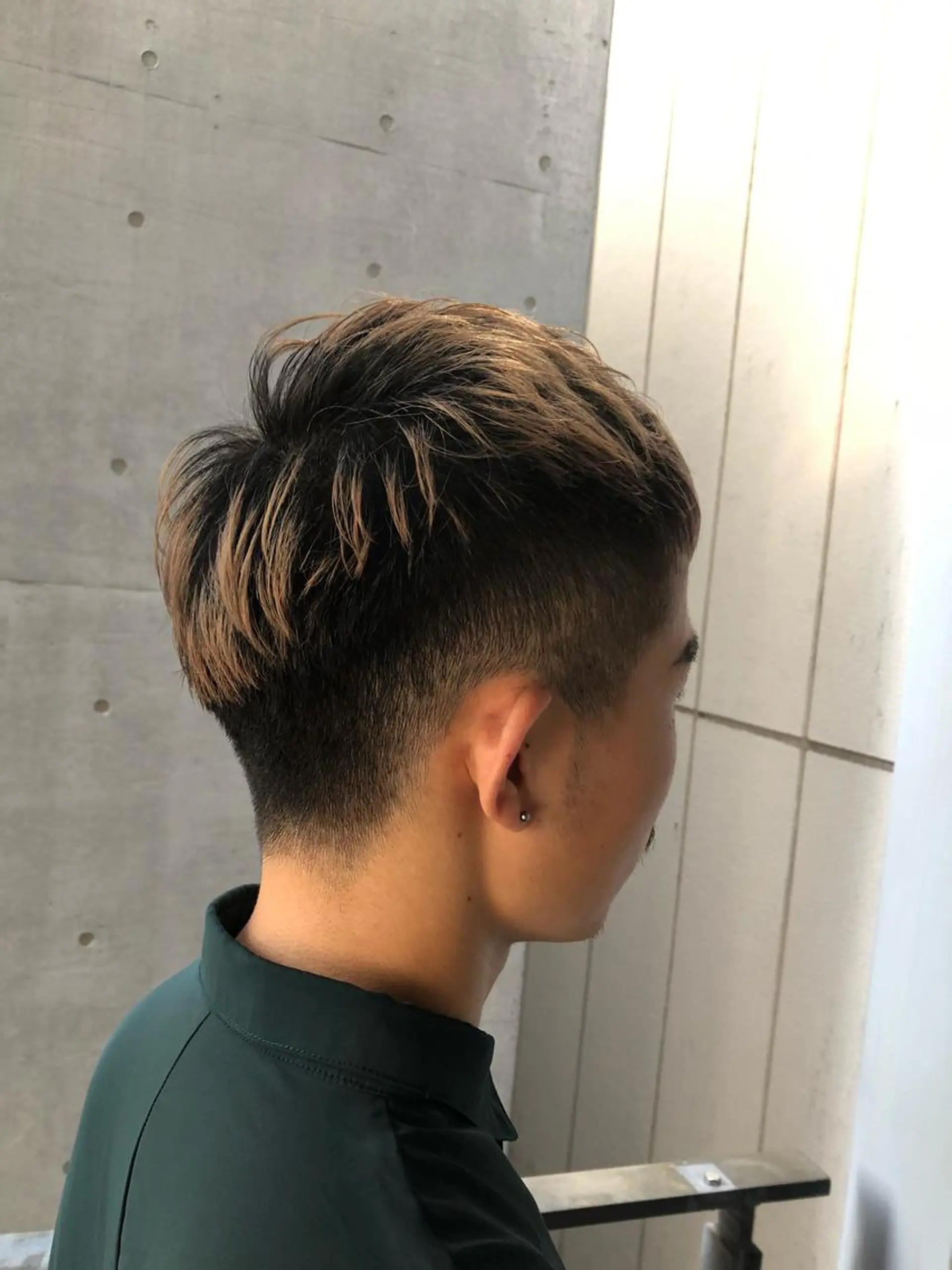 ショート メンズ パーマ美容師 hanaのヘアスタイル