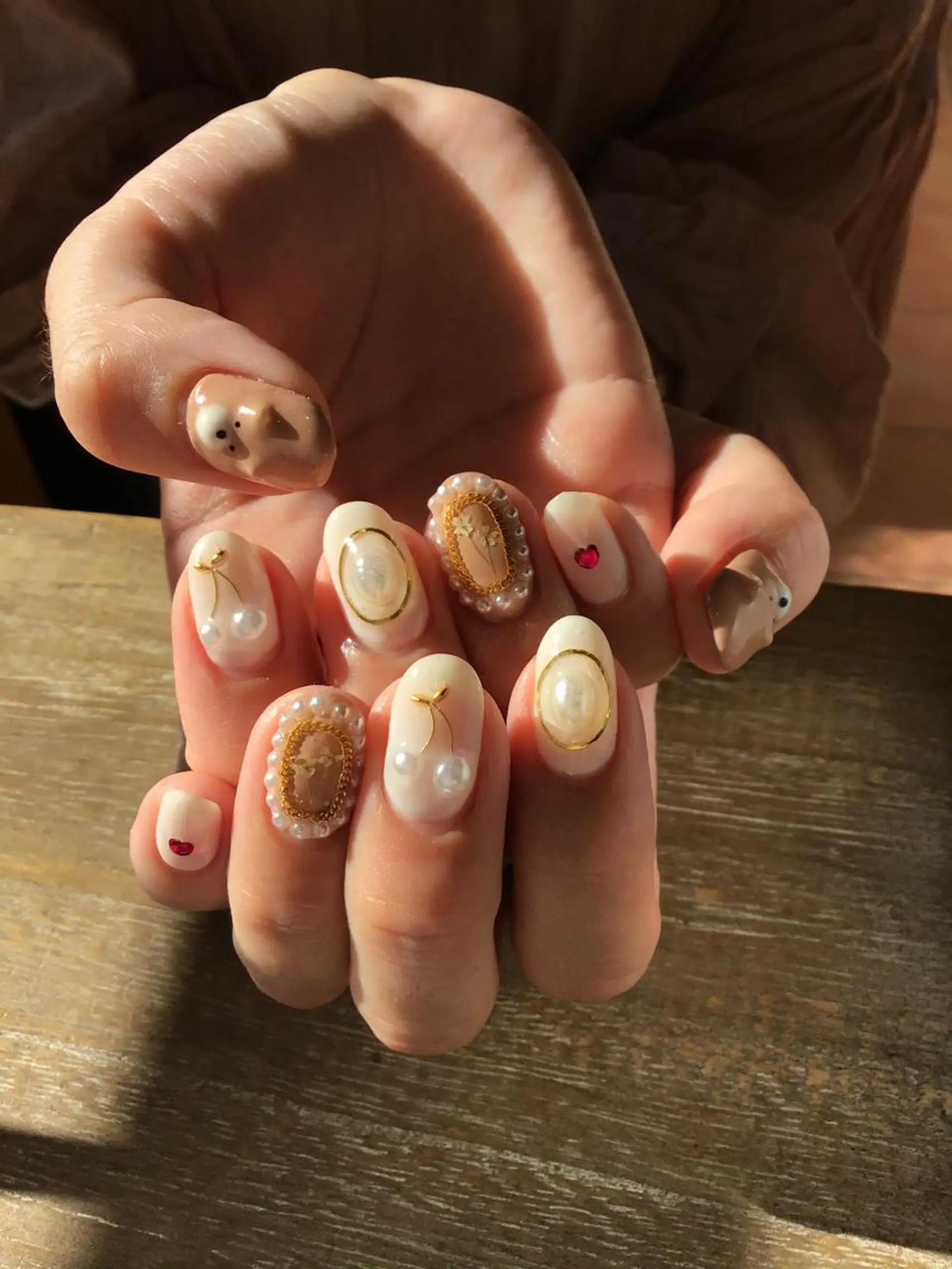 ネイル Nest 平出のネイルデザイン