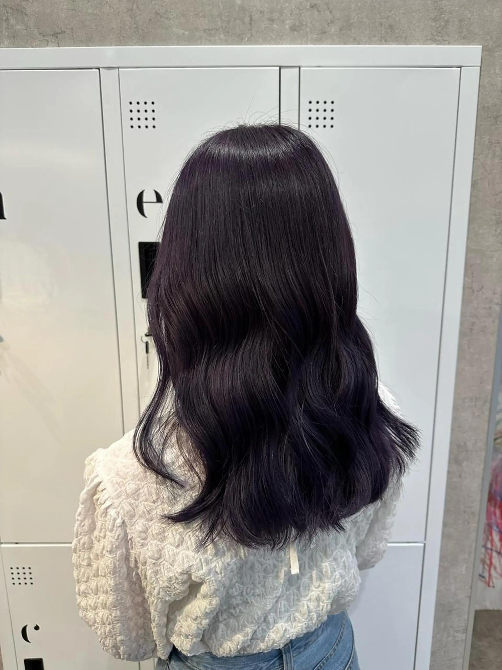 セミロング カラー ラベンダーカラー mau tomokaのヘアスタイル