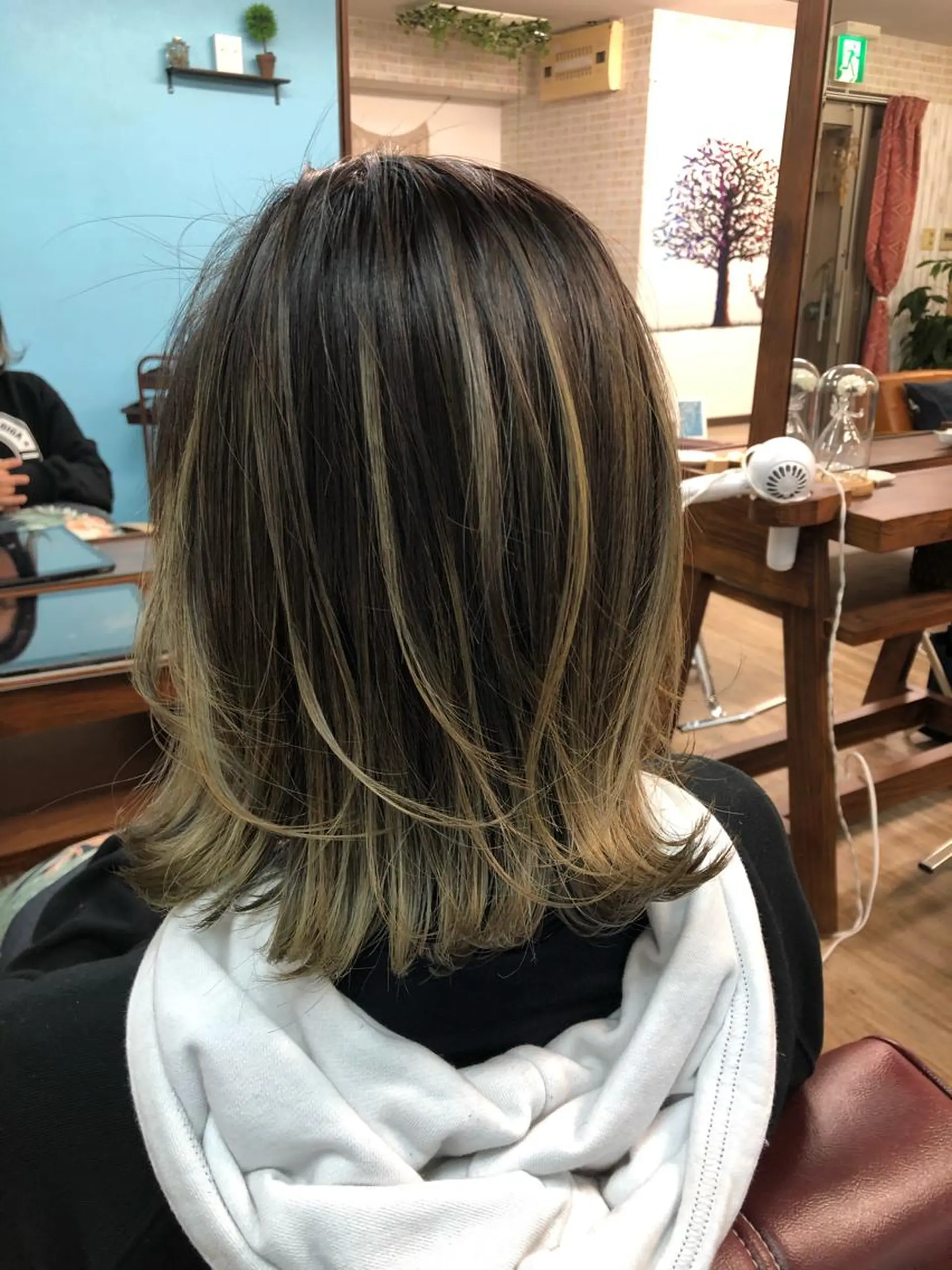 ミディアム 髪質改善 縮毛矯正 髪質改善ayame 横山諒のヘアスタイル