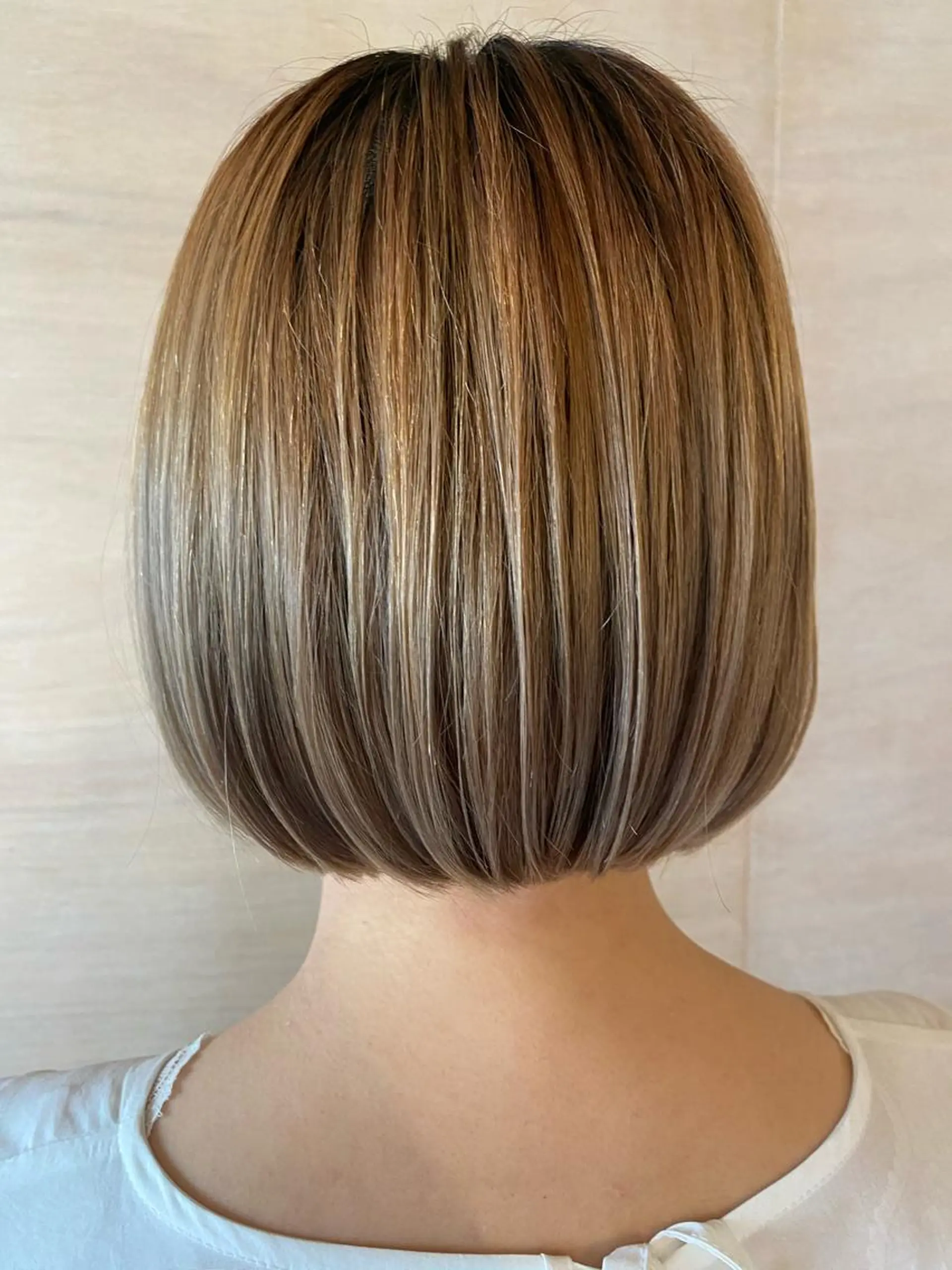 ショート 切りっぱなしボブ ボブ 🐼加藤 佳穂🐾のヘアスタイル