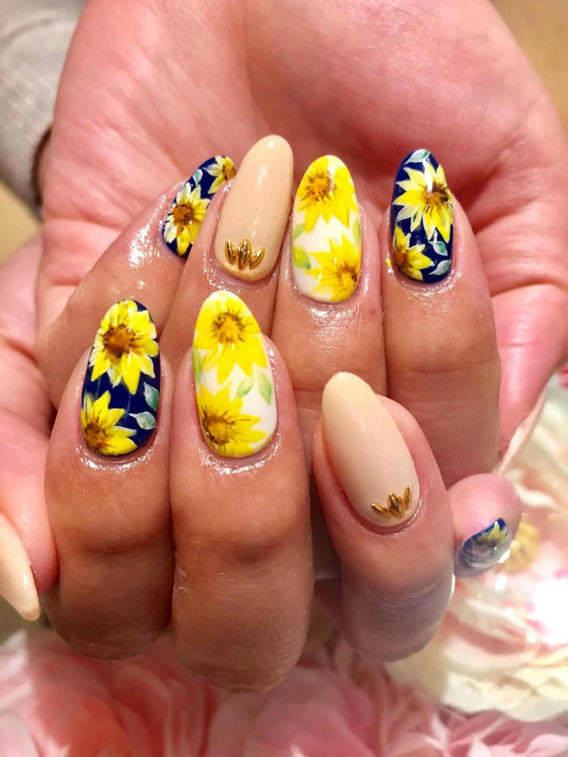 ネイル Nest 三田のマツエク・マツパデザイン