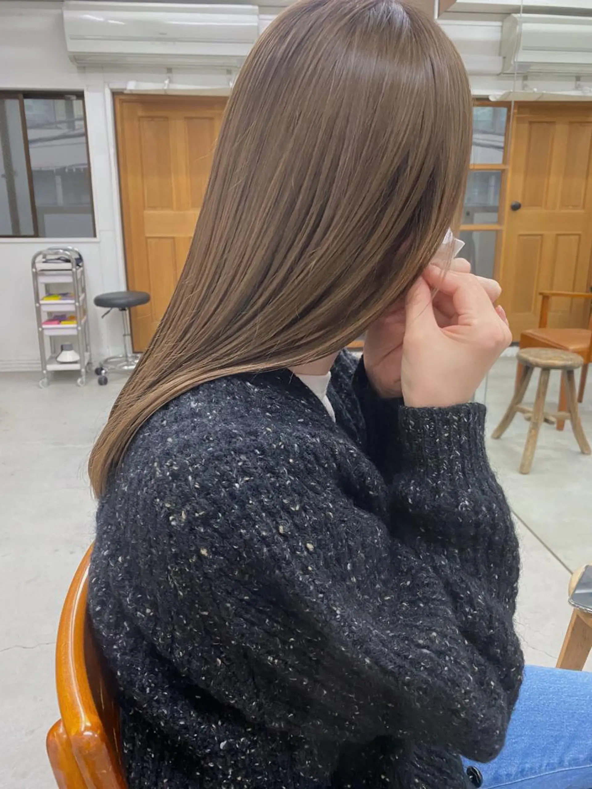 ロング カラー ヘアアレンジ ベージュカラー ハイライトカラー ハイトーンカラー ハイトーンベージュ ハイライト カット ヘアカラー トリートメント ニュアンスヘア🌔 nanakoのヘアスタイル