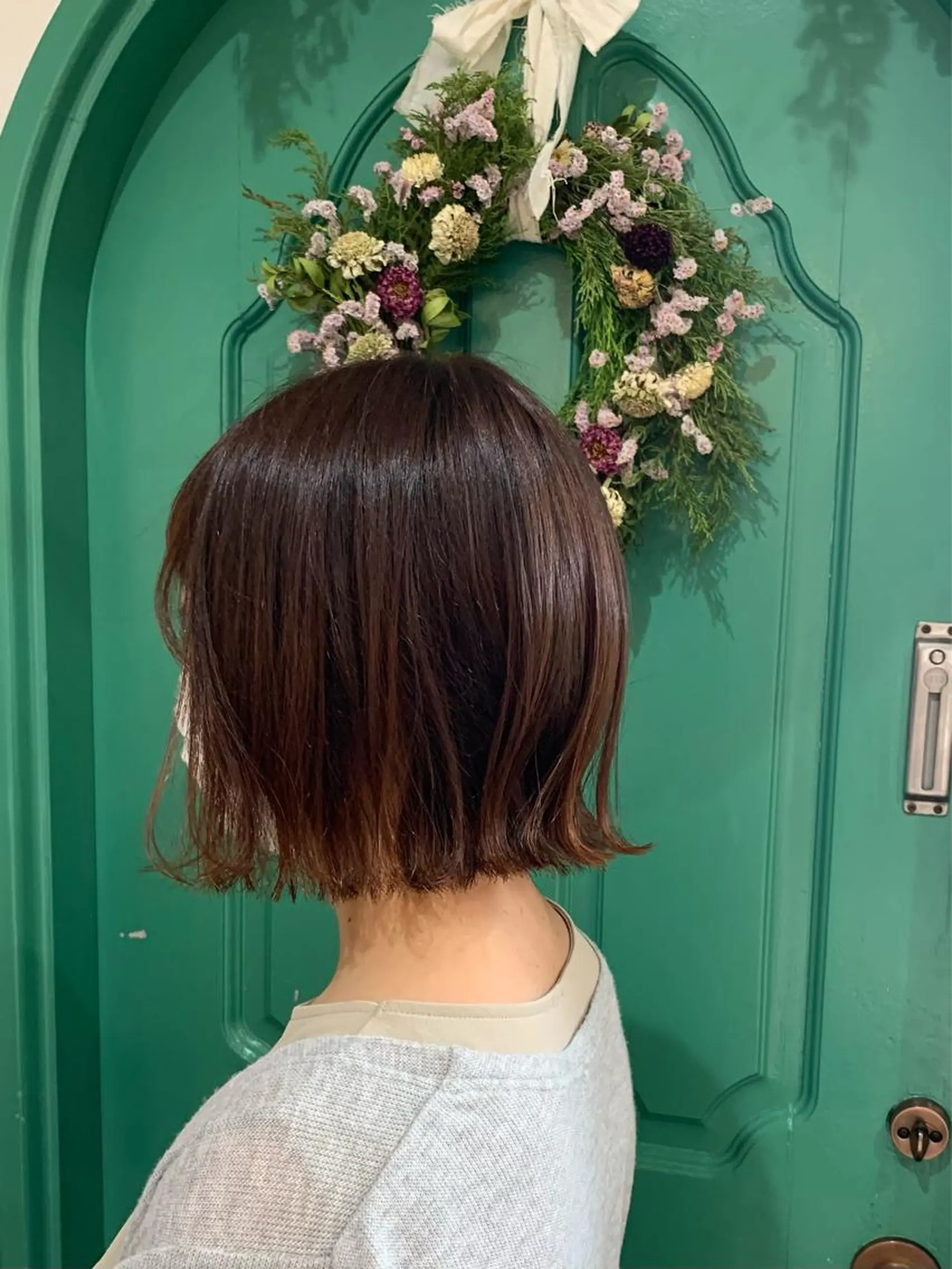 ショート 切りっぱなしボブ オレンジブラウン ボブ カット ヘアカラー 佐藤 美咲のヘアスタイル