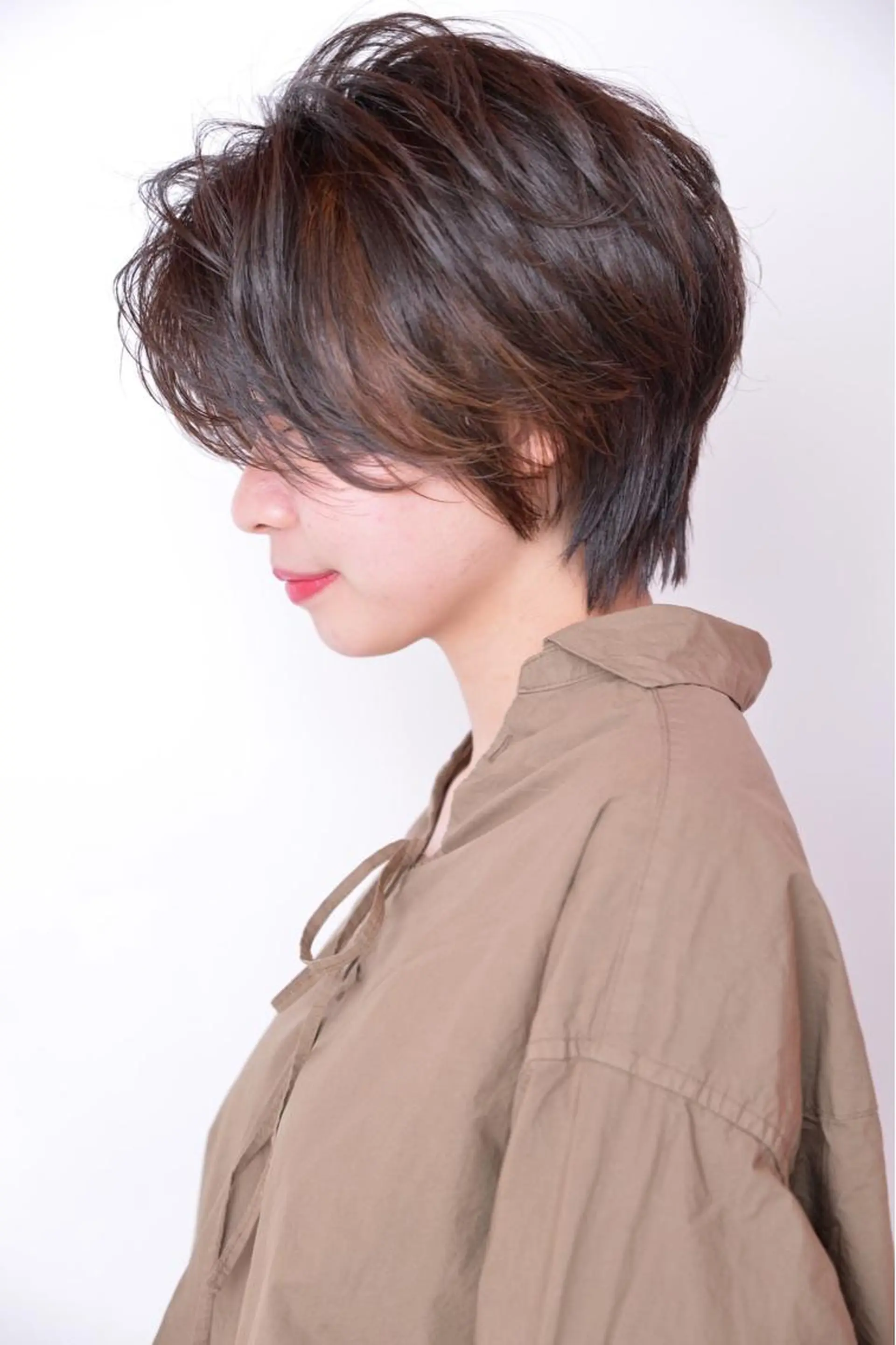 ショート ショートヘア 稲荷 友美のヘアスタイル